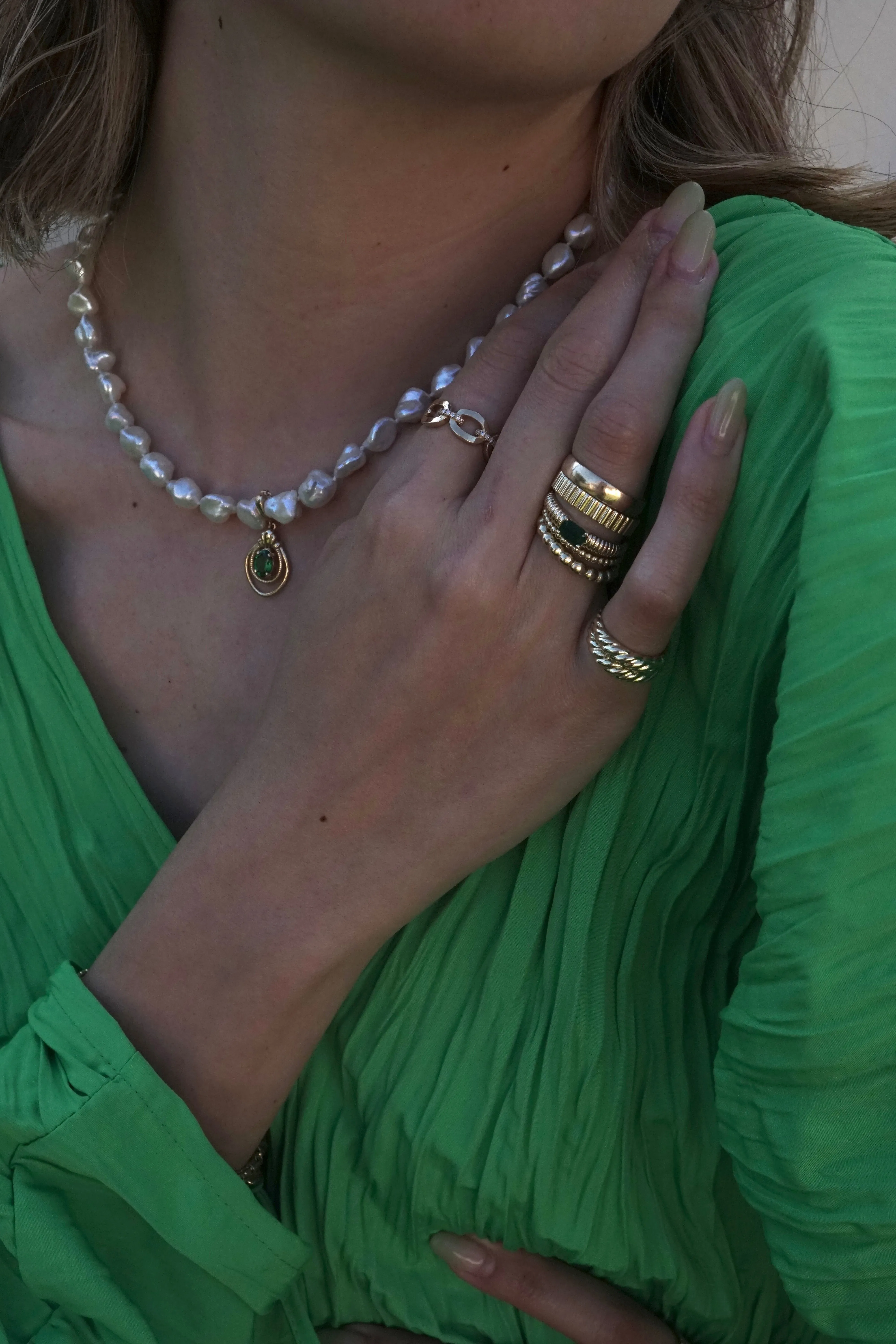 10k Gold Skinny Croissant Pinky Ring