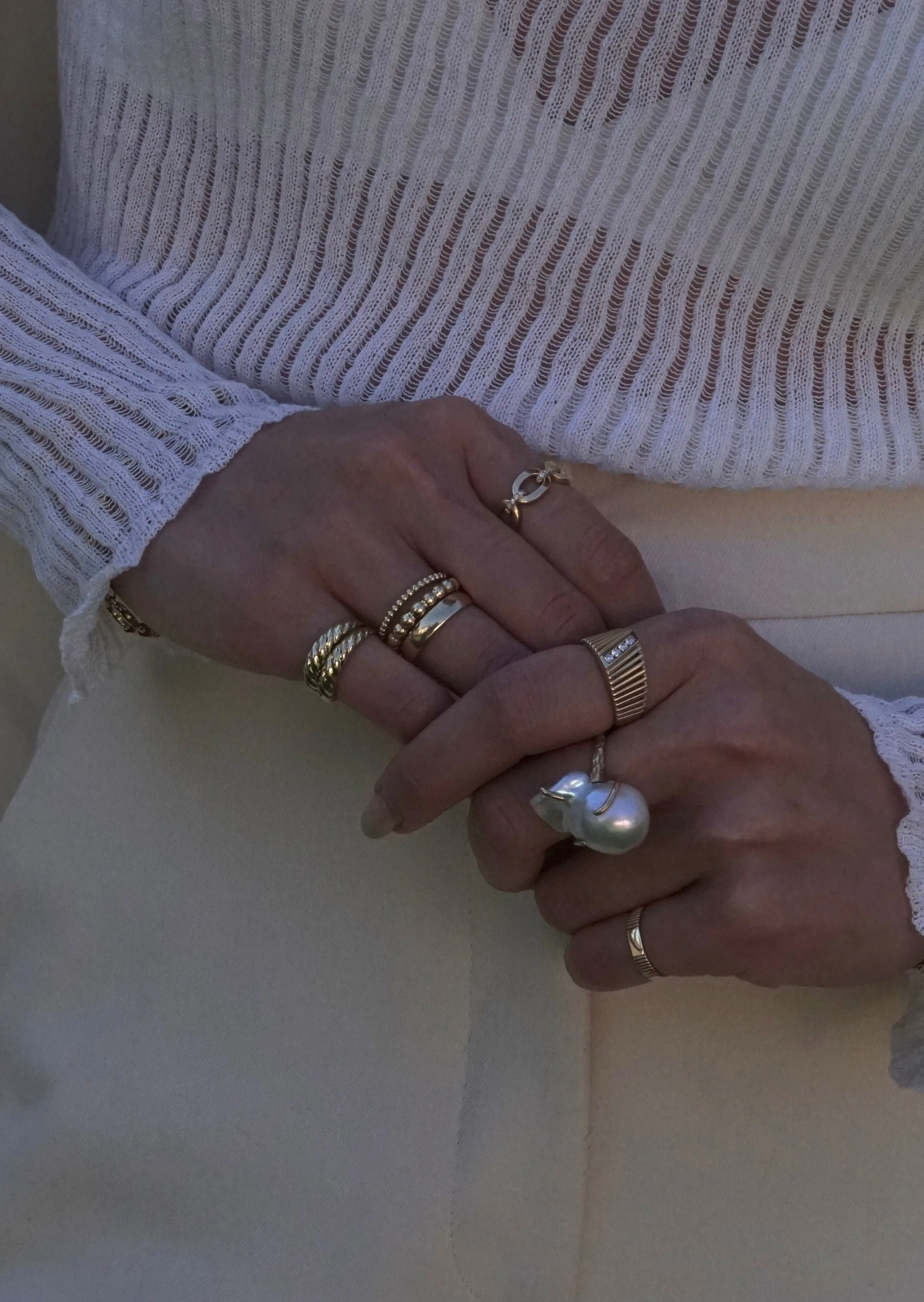 10k Gold Skinny Croissant Pinky Ring