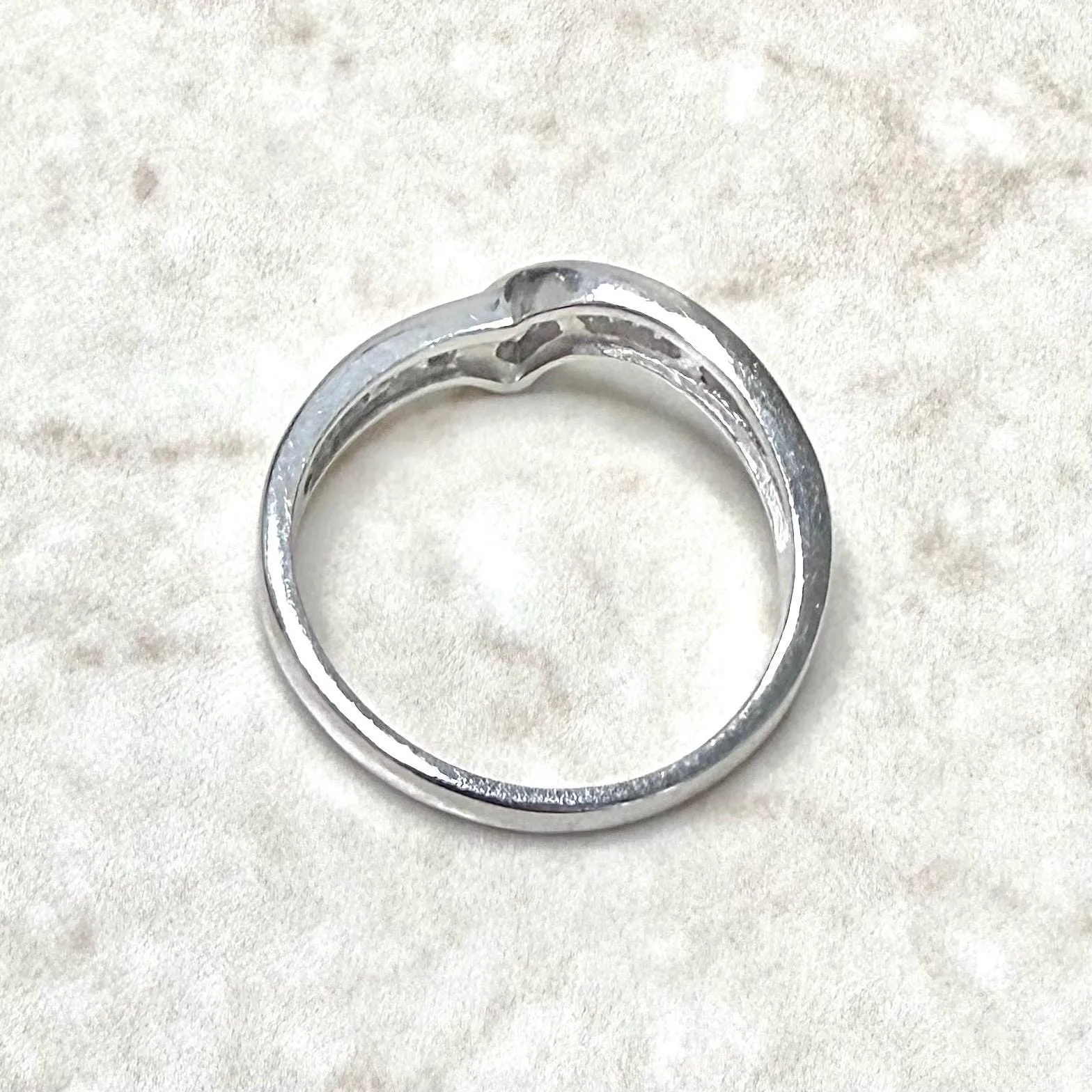 14 Karat White Gold 0.40 Carat Baguette Diamond Band Ring