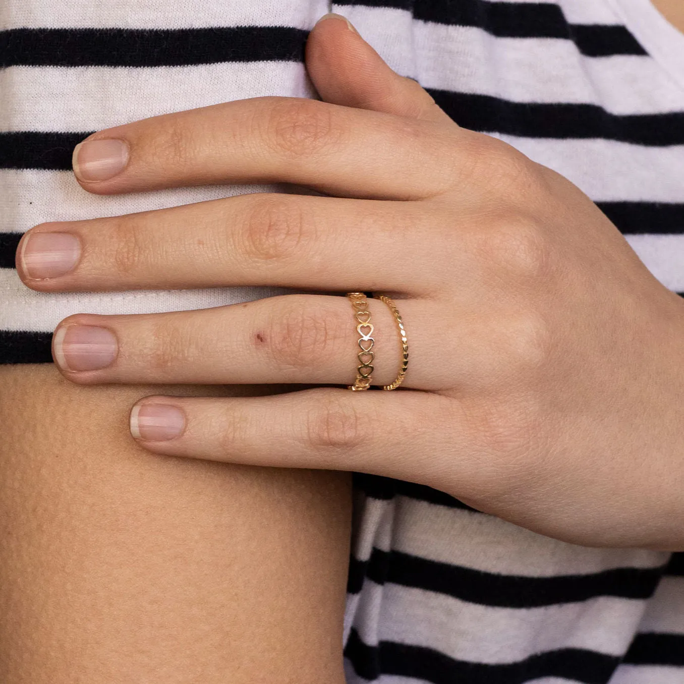 14K Gold Dainty Heart Ring