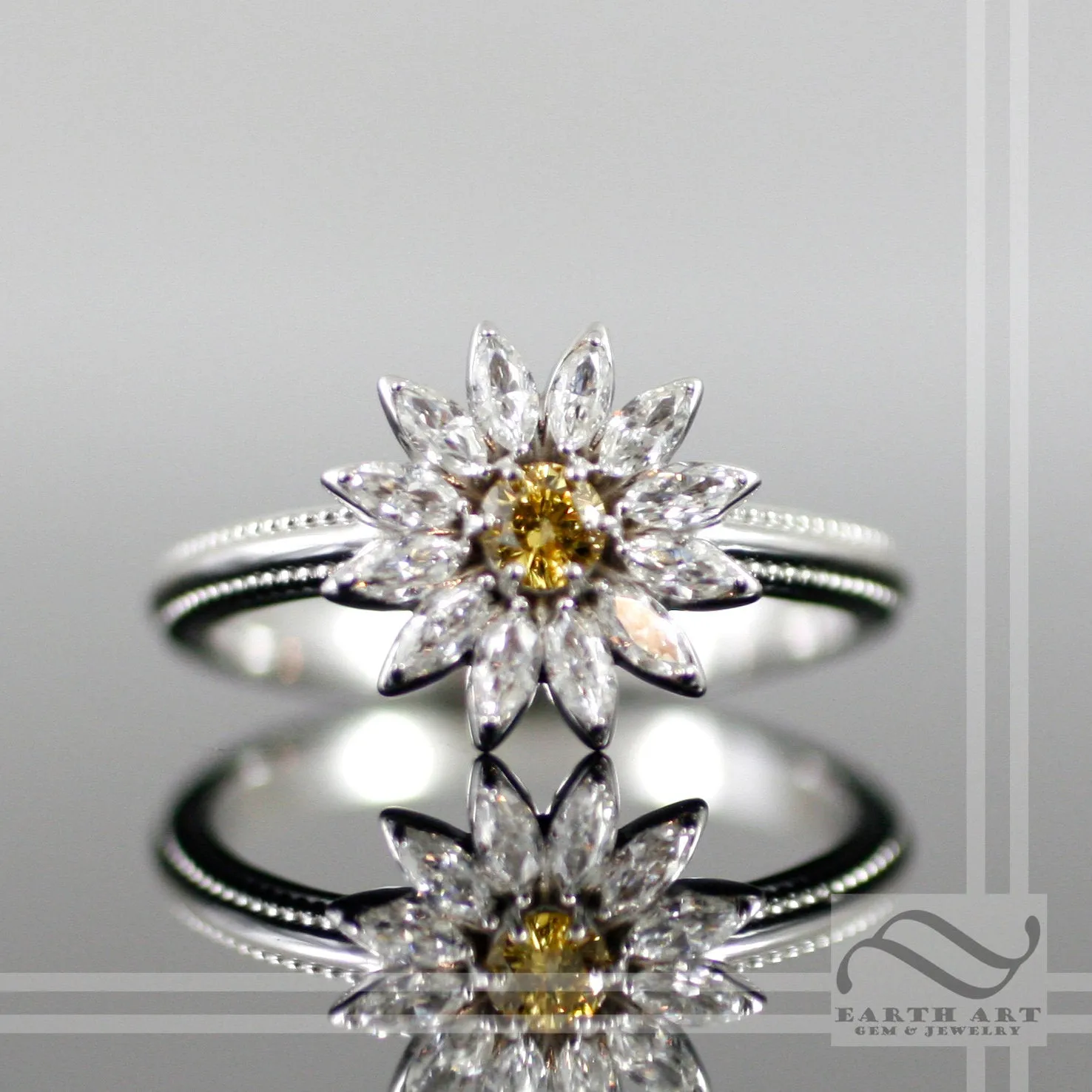 14k white gold and Diamond Daisy Ring