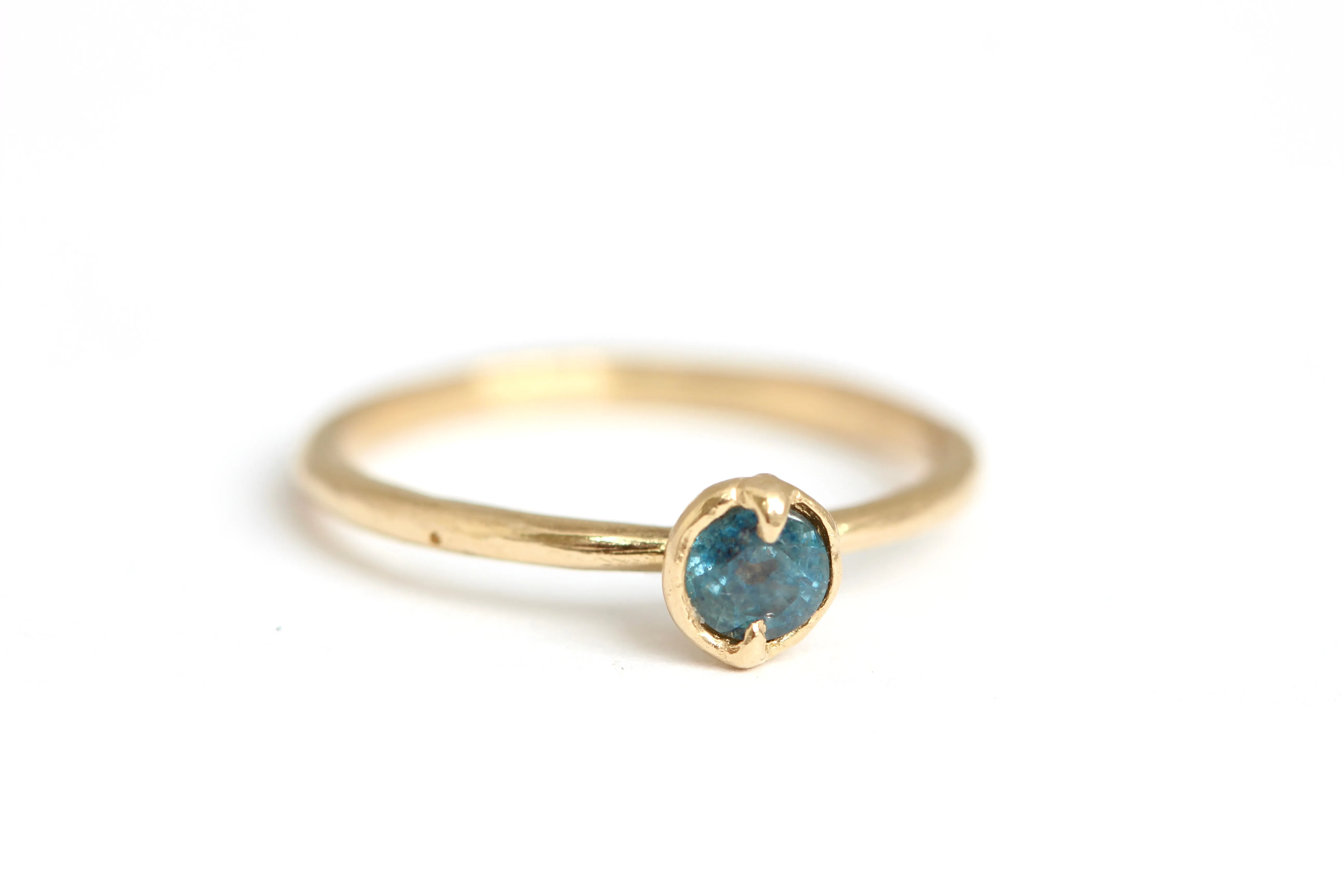 14k Yellow Gold with Blue Sapphire