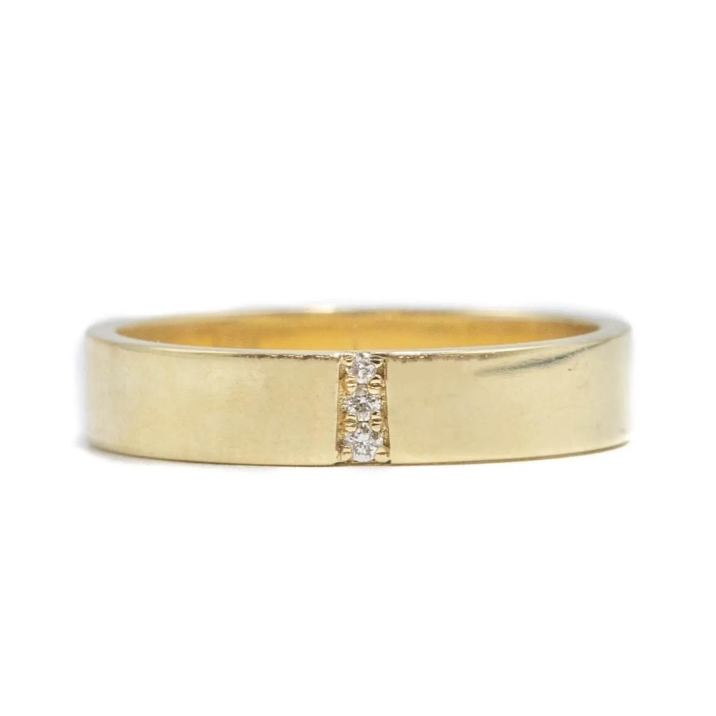 14ky .20ctw Pavé Diamond Bar Band