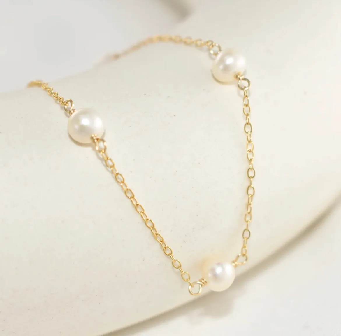 18K Gold Plated Freshwater Pearl Station Necklace.