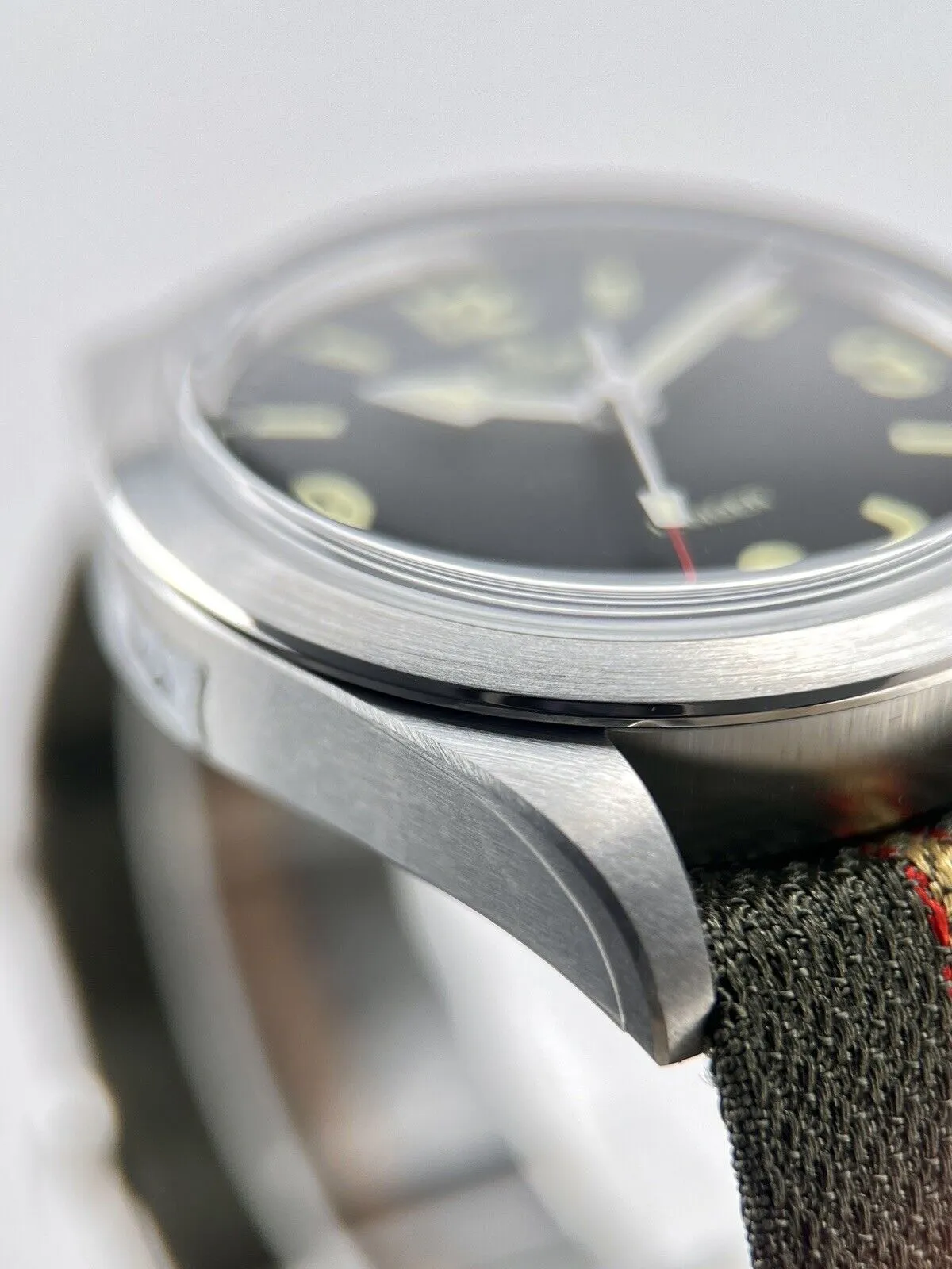 2022  NEW Tudor Ranger Black Dial Fabric Strap Men's Watch M79950-0003