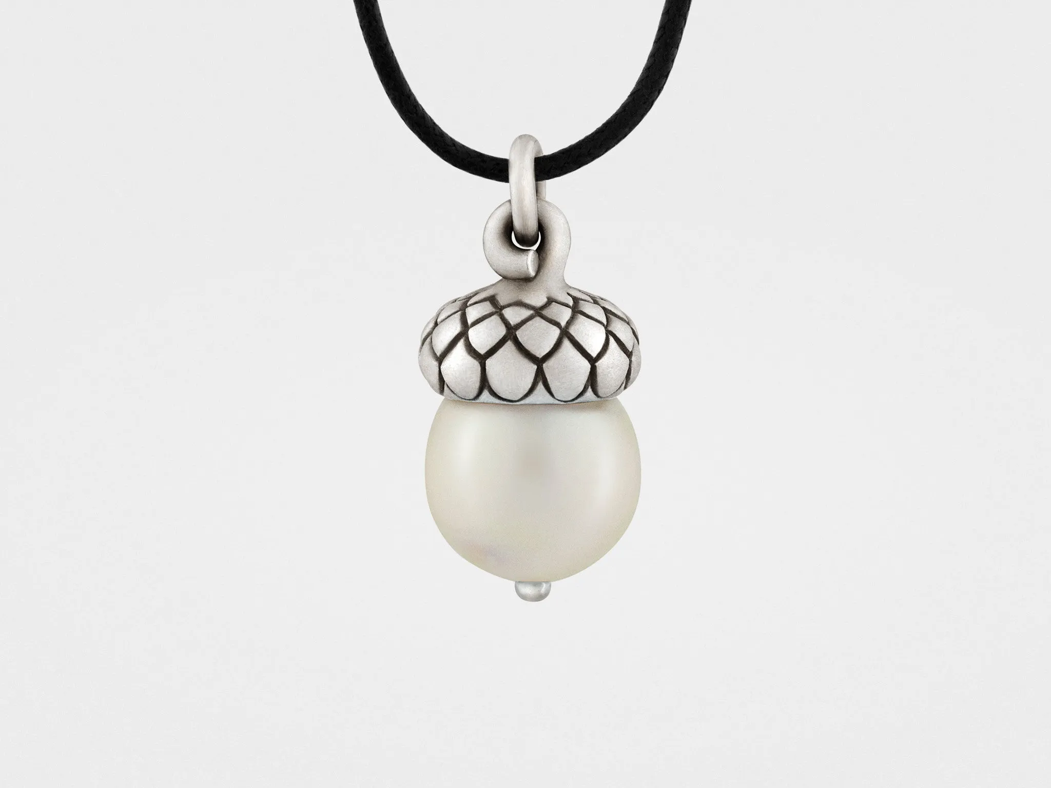 Acorn Pendant with Pearl
