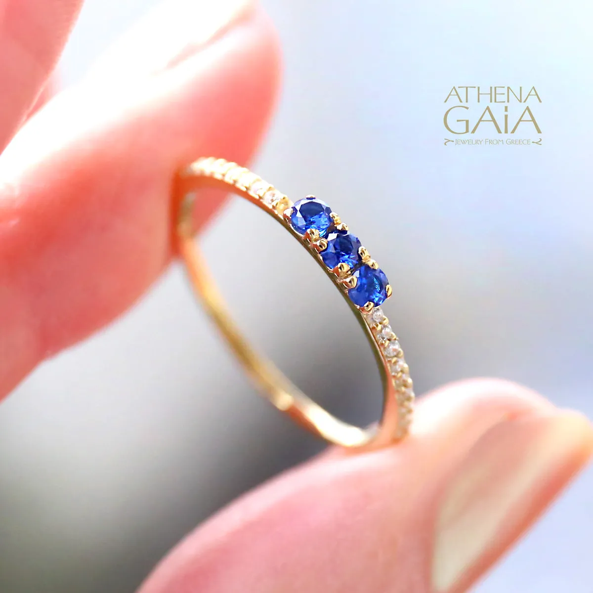 Al'Oro Stackable Triple Stone Run Ring