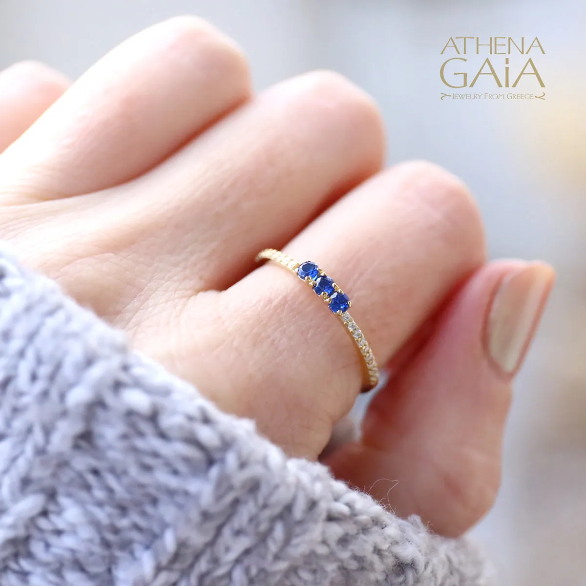Al'Oro Stackable Triple Stone Run Ring