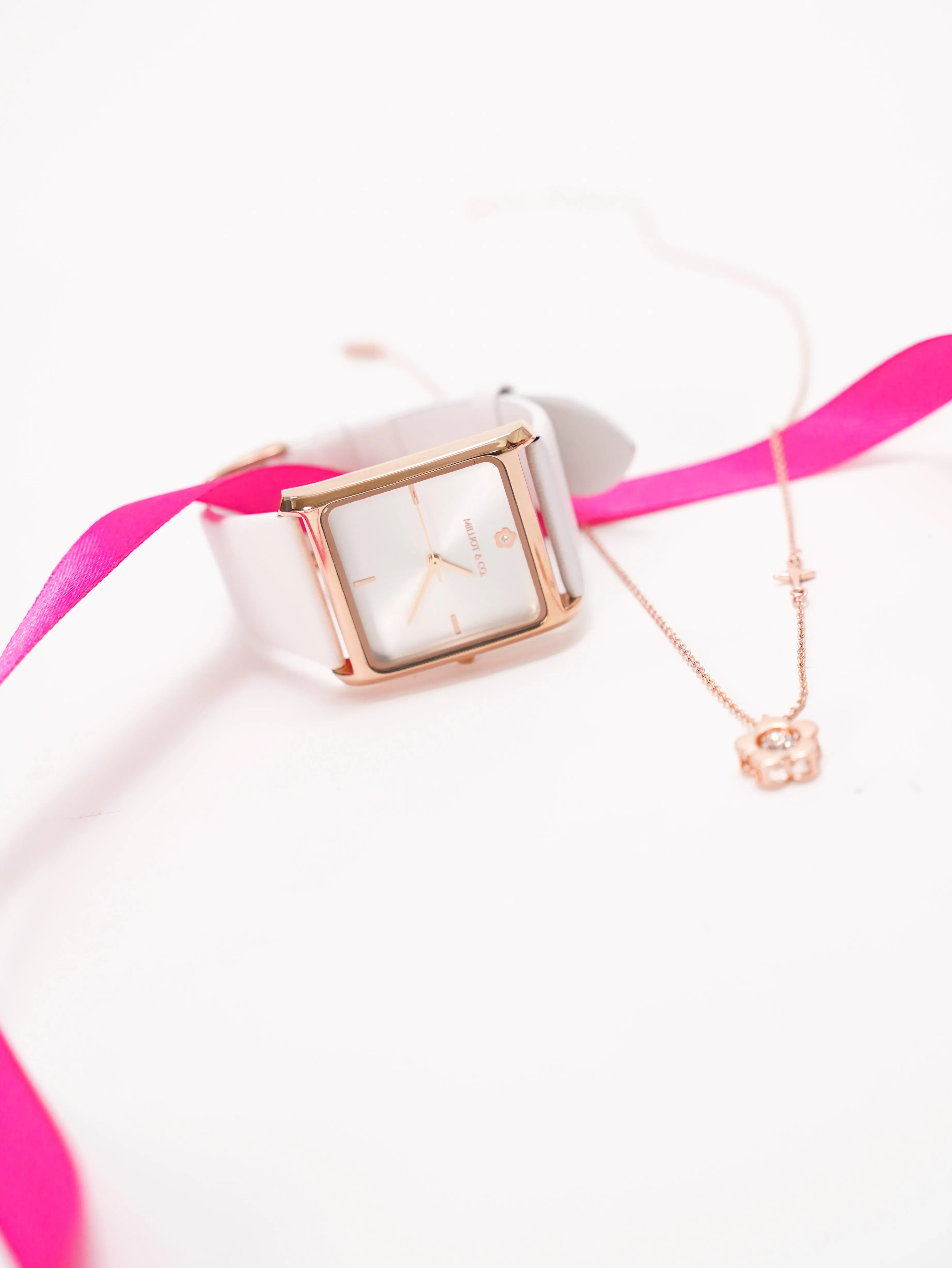 Atharis Rose Gold Leather  Watch with Necklace Set (White)