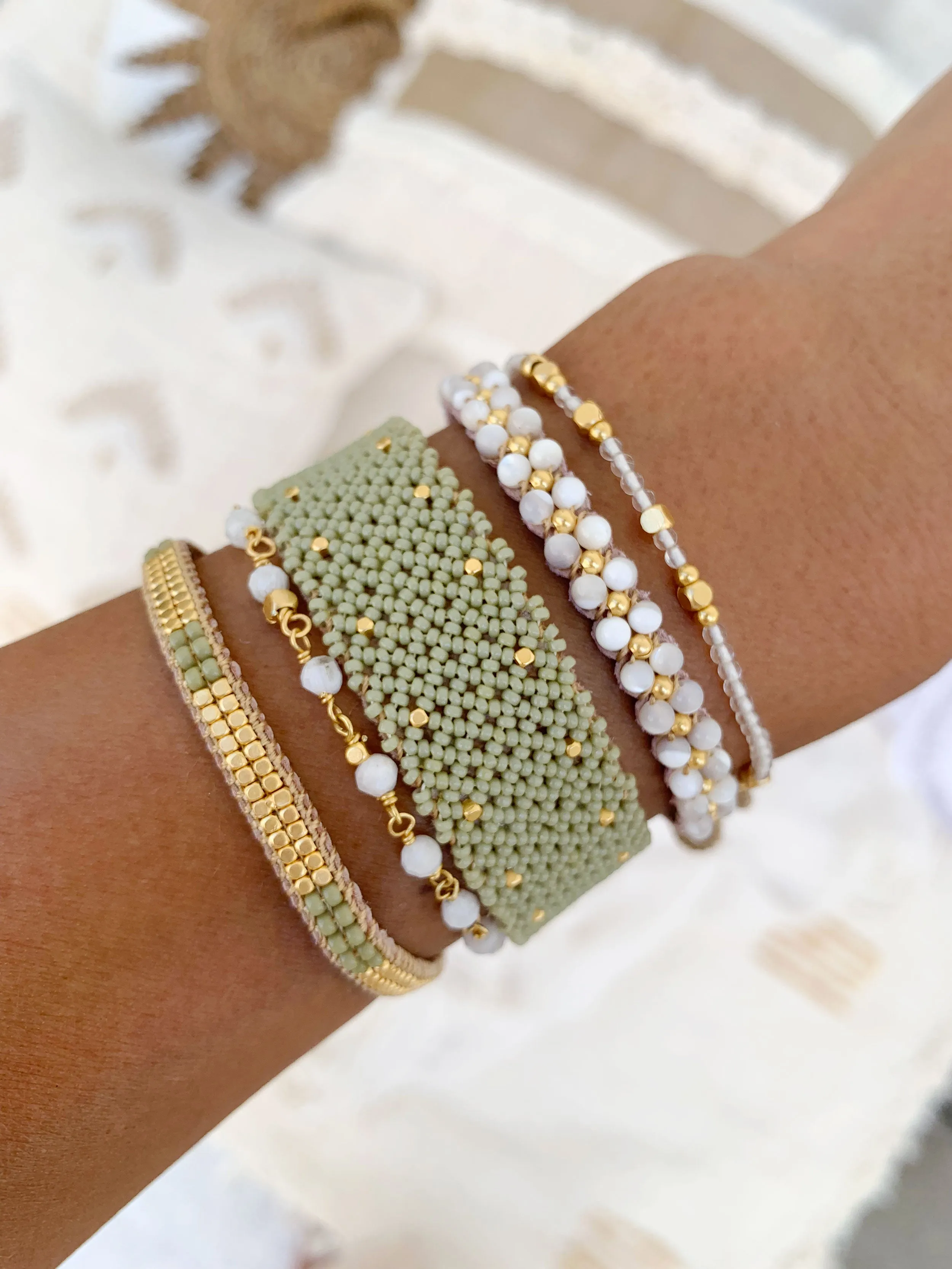 BEE BRACELET