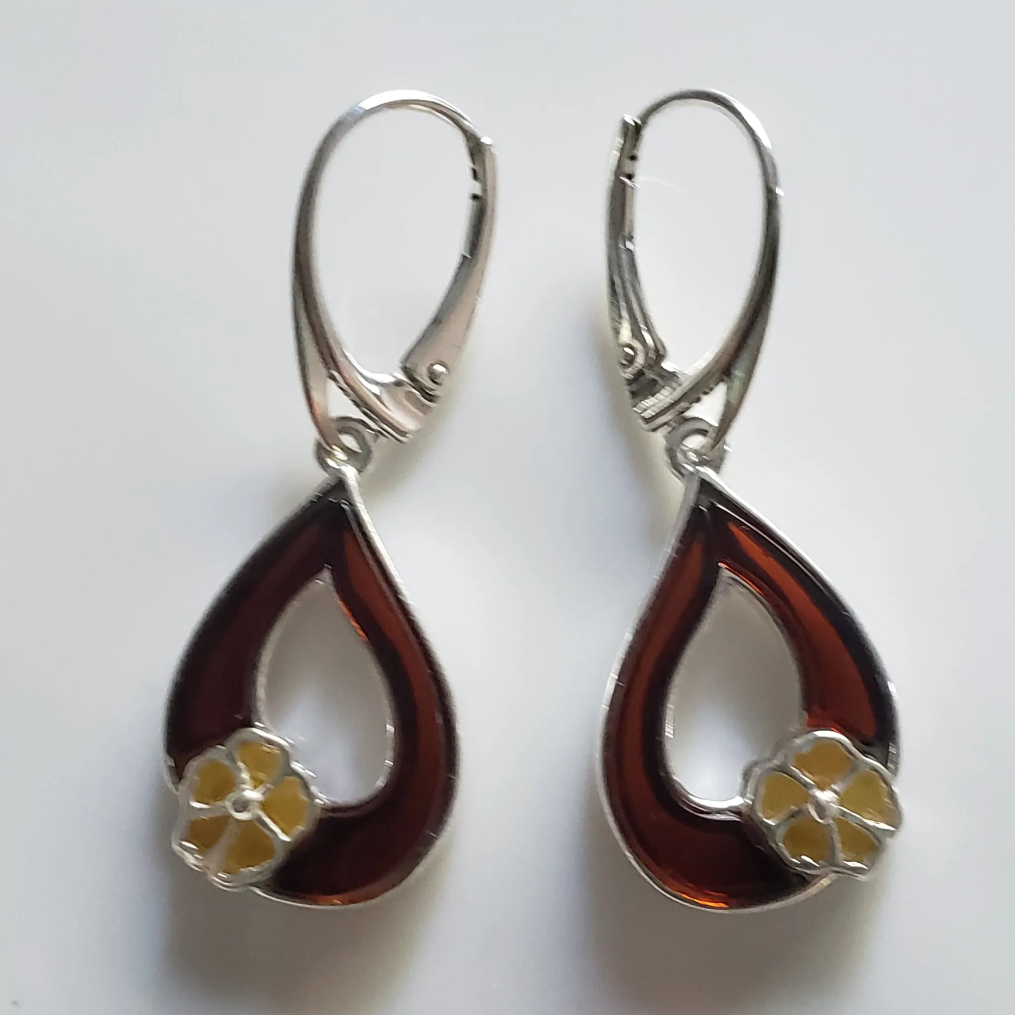 Cherry Amber Oval with Small Flower Earrings Pendant Silver Set