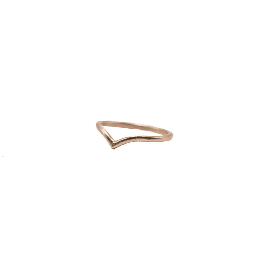 Chevron Ring in 14k Gold