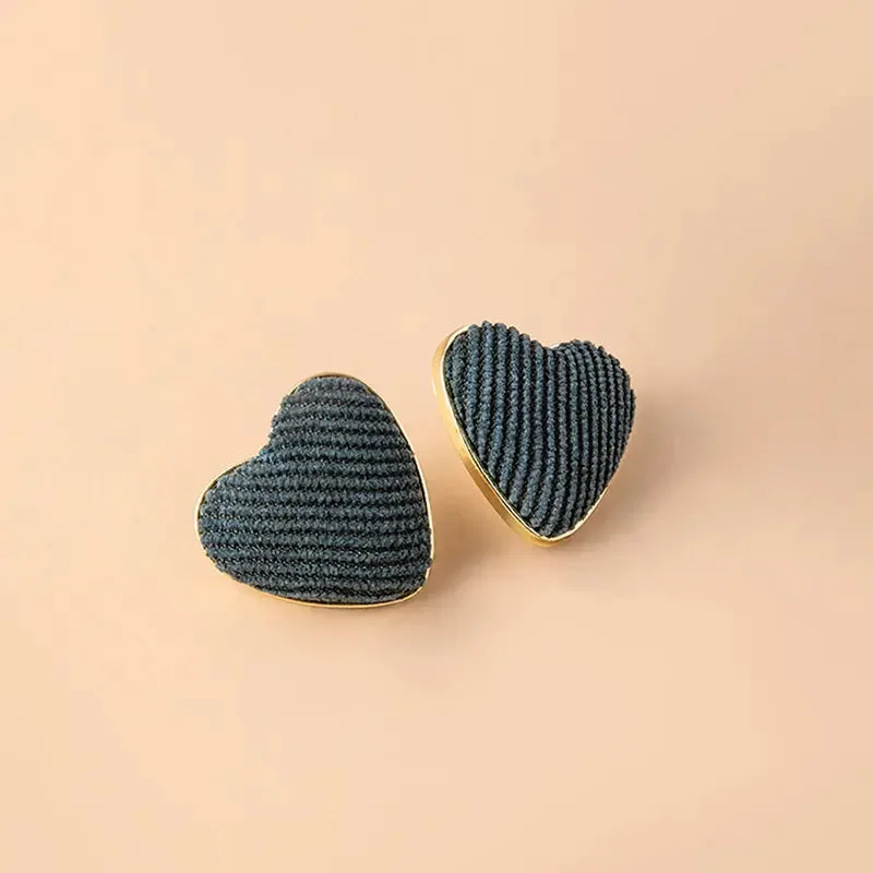 Chic Houndstooth Heart Corduroy Stud Earrings