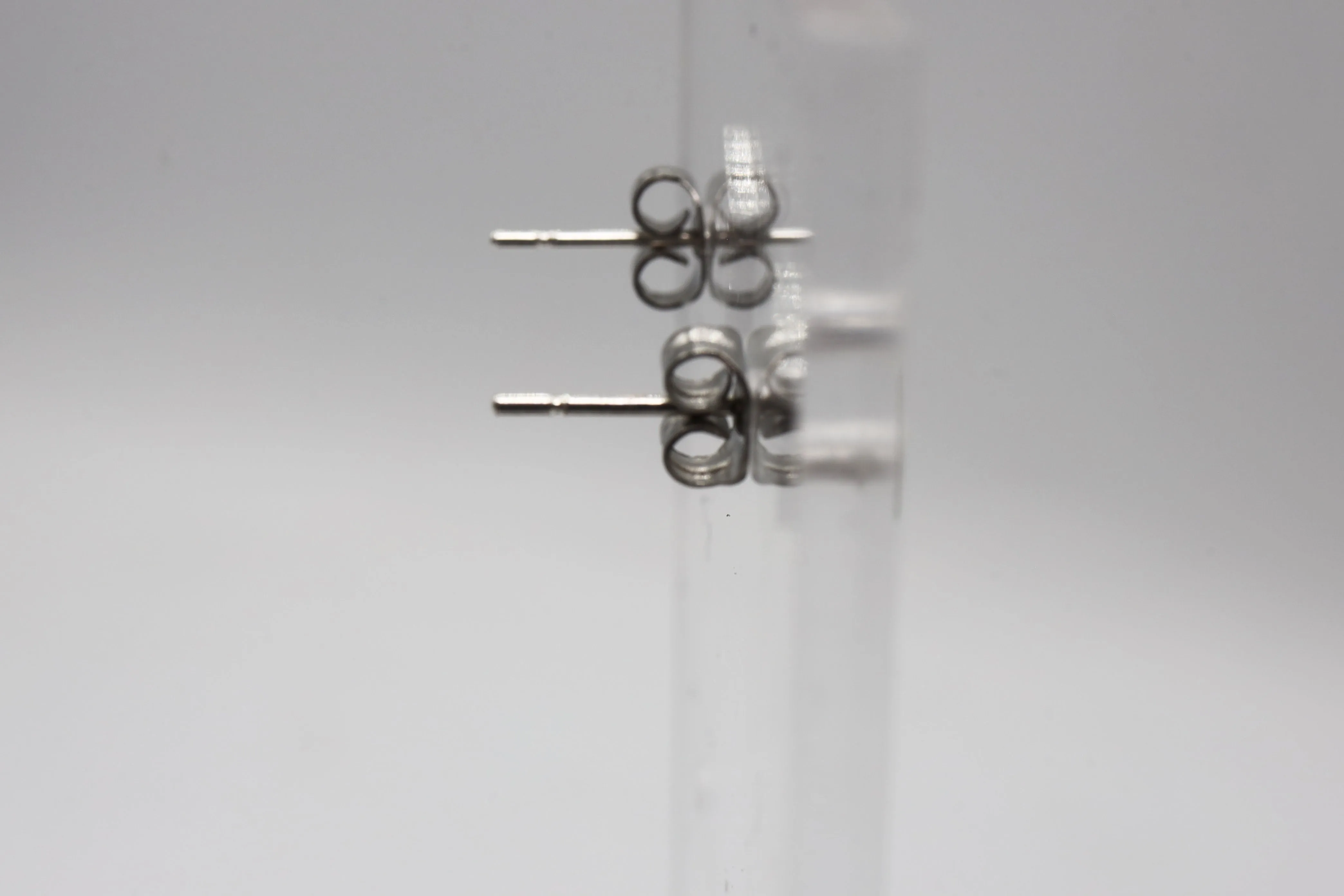 D20 Stud Earrings: Yellow