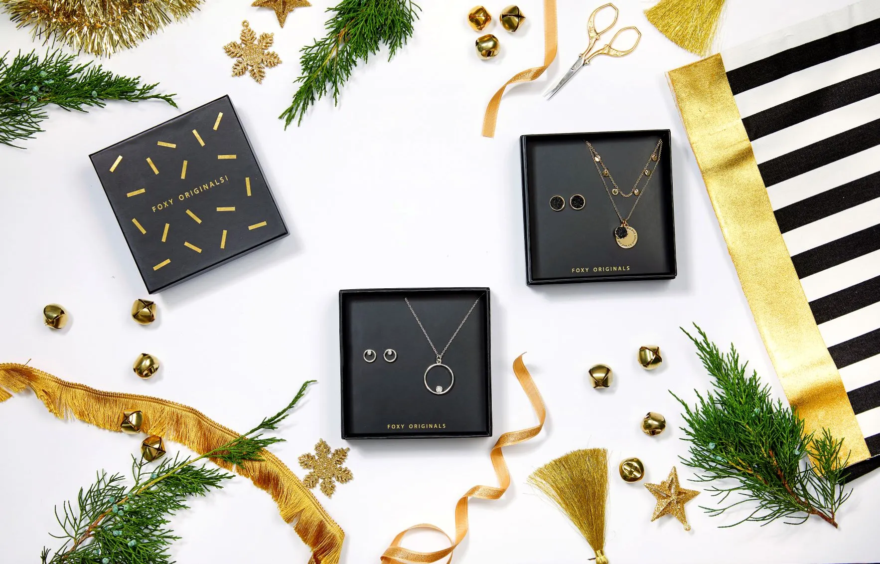 Delilah Gift Set in Gold