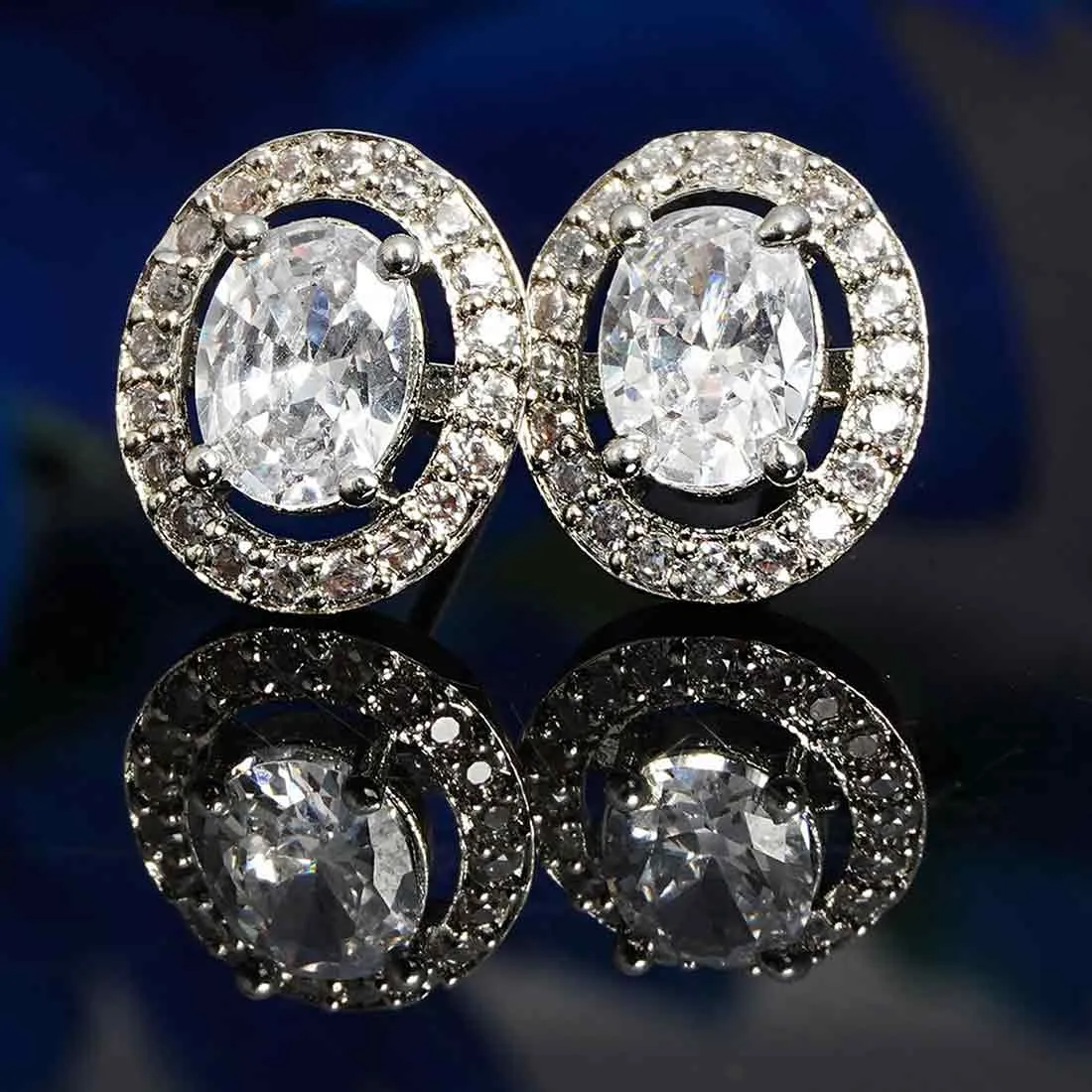 Diamond Center Rhinestone Studs