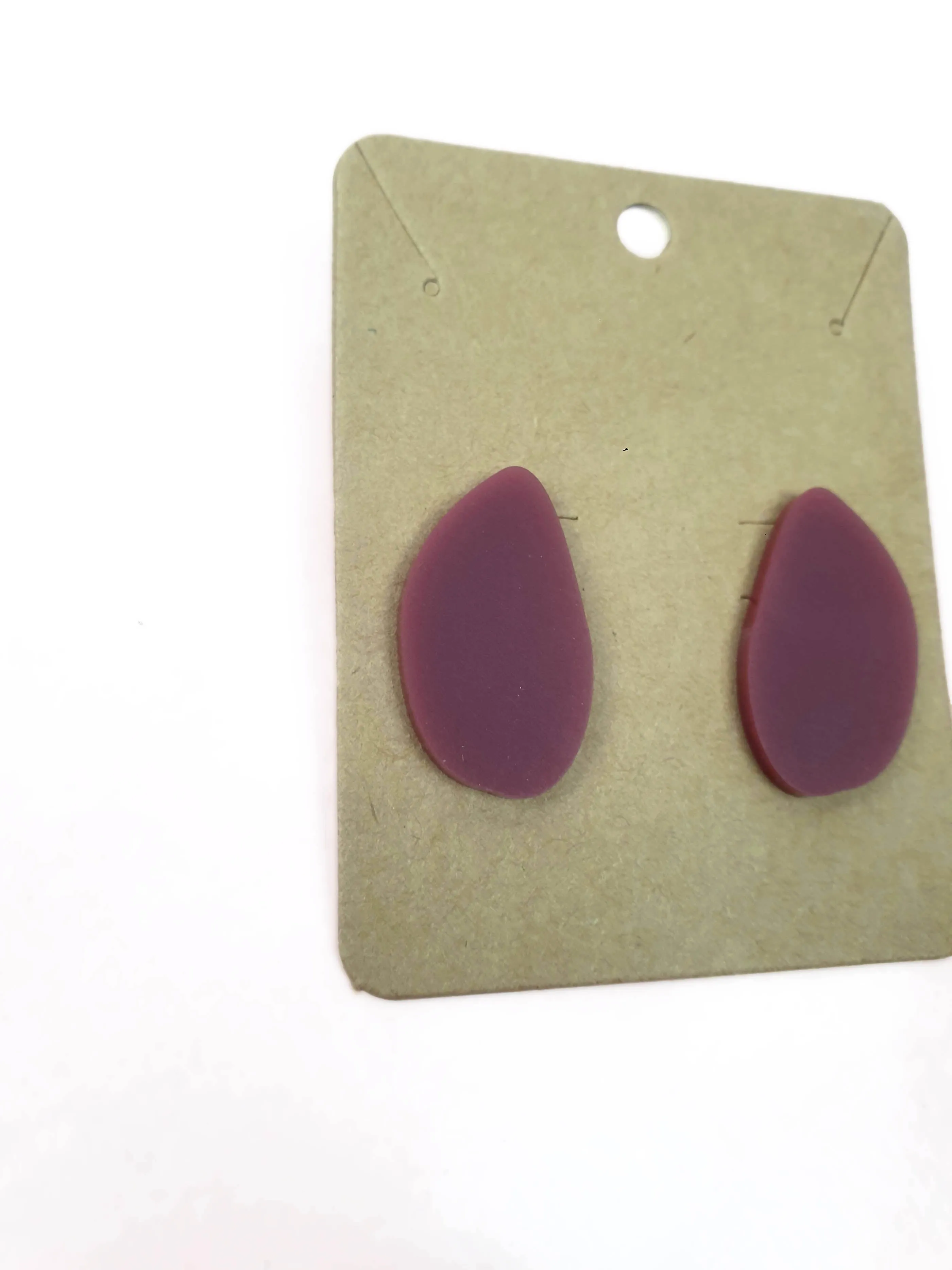 Elk red stud earrings