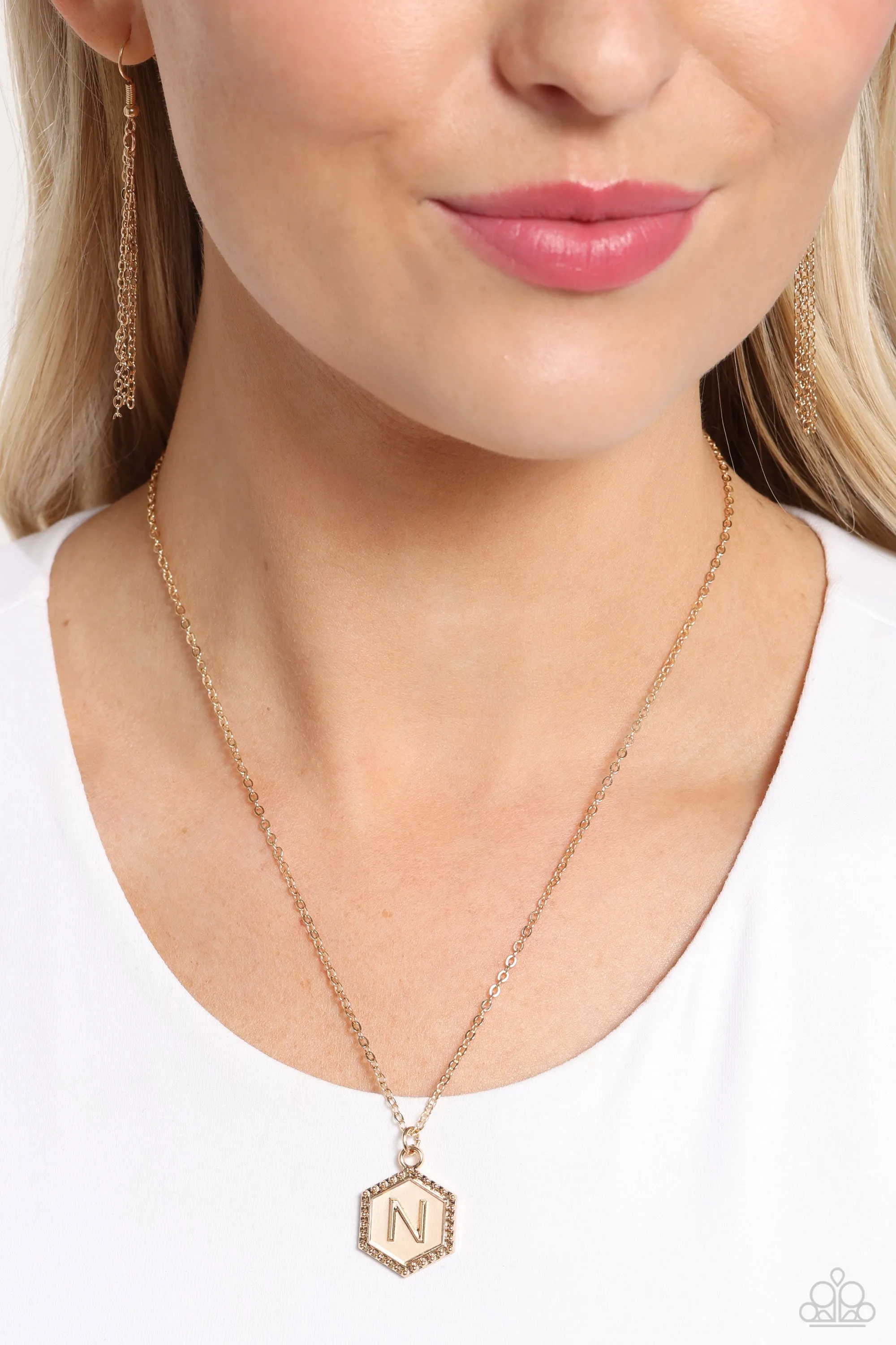 Emblematic Elegance - Gold - N - Initial Pendant Paparazzi Short Necklace