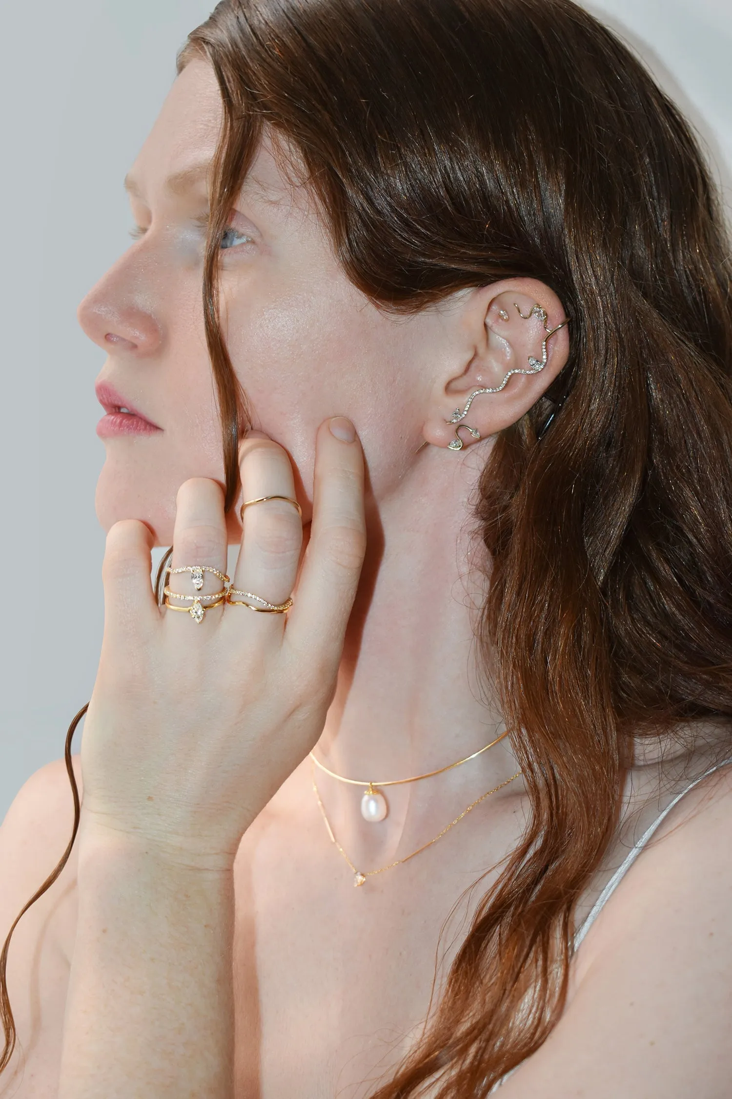 Emerald Ocean Drop Nalu Band Ring