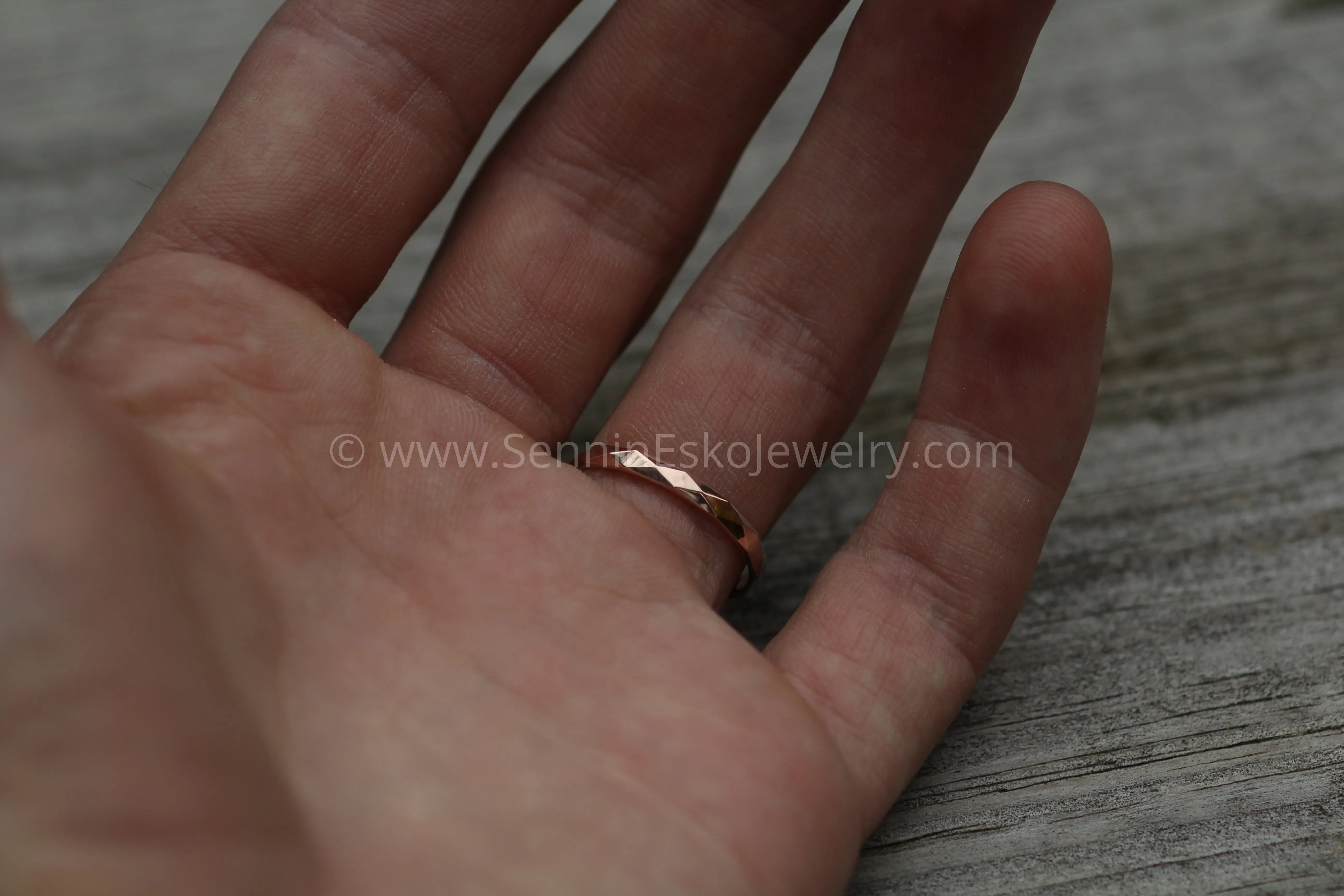 Faceted 14kt Yellow Gold 2.5mm Band