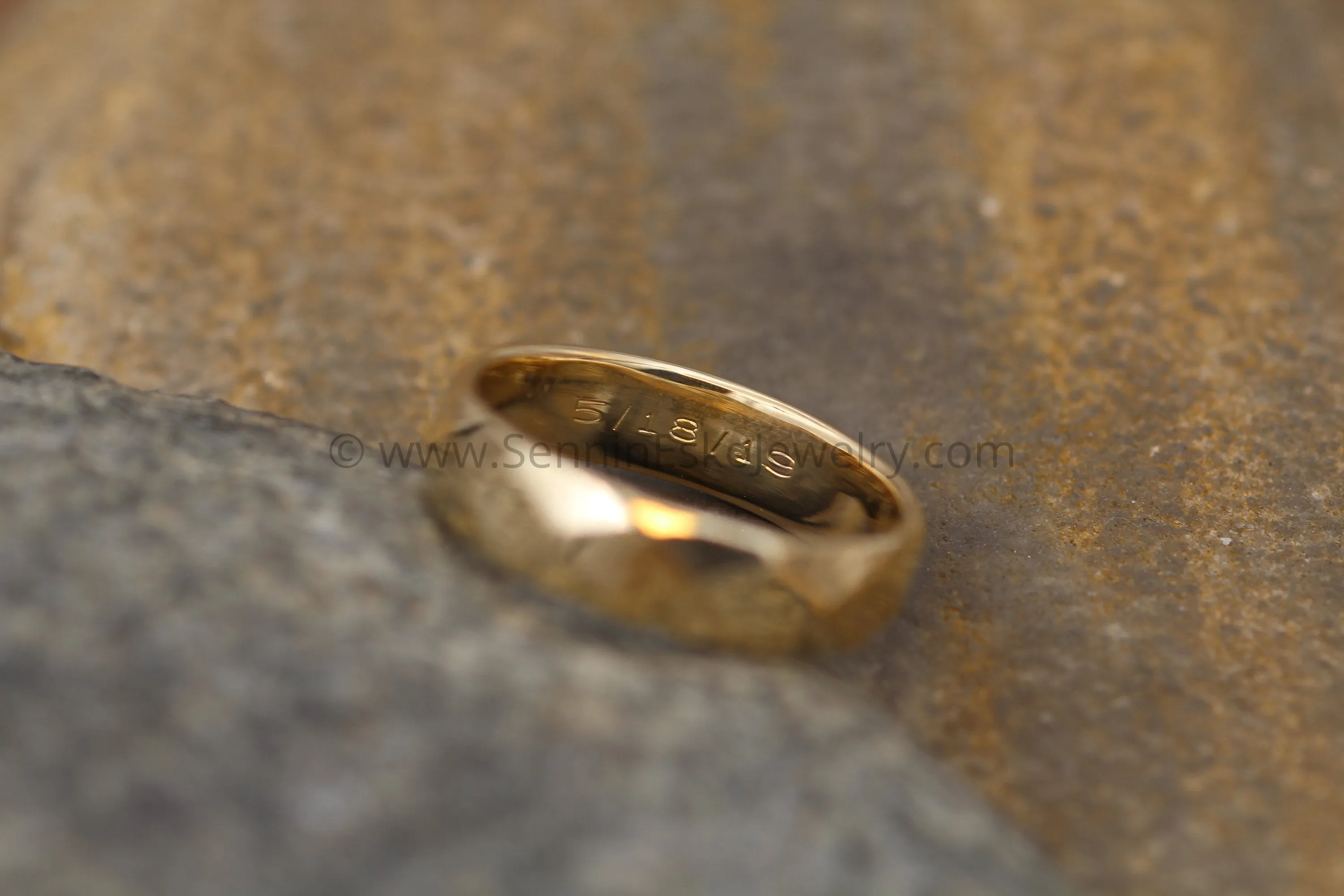 Faceted 14kt Yellow Gold 5x1.4mm Band