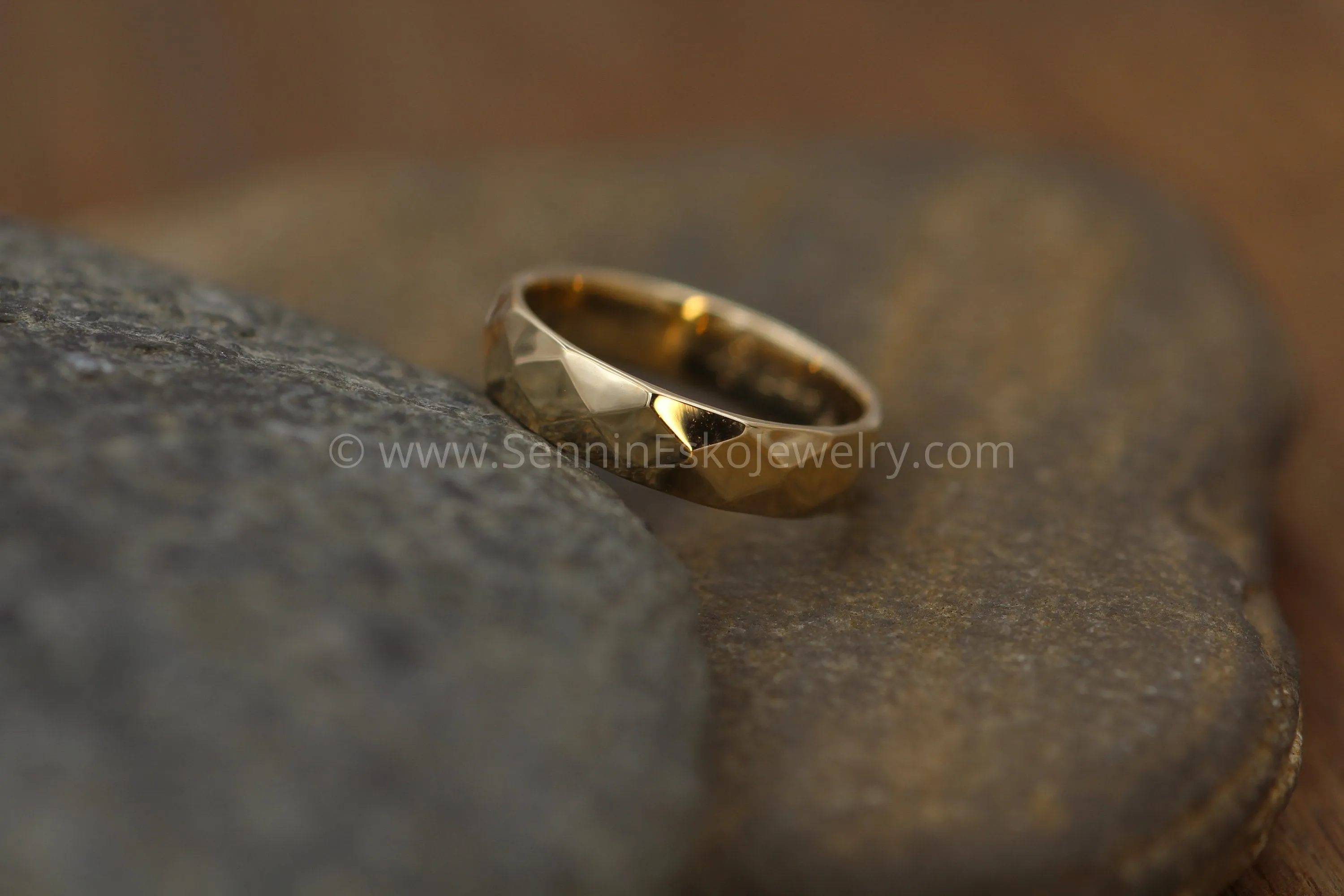 Faceted 14kt Yellow Gold 5x1.4mm Band