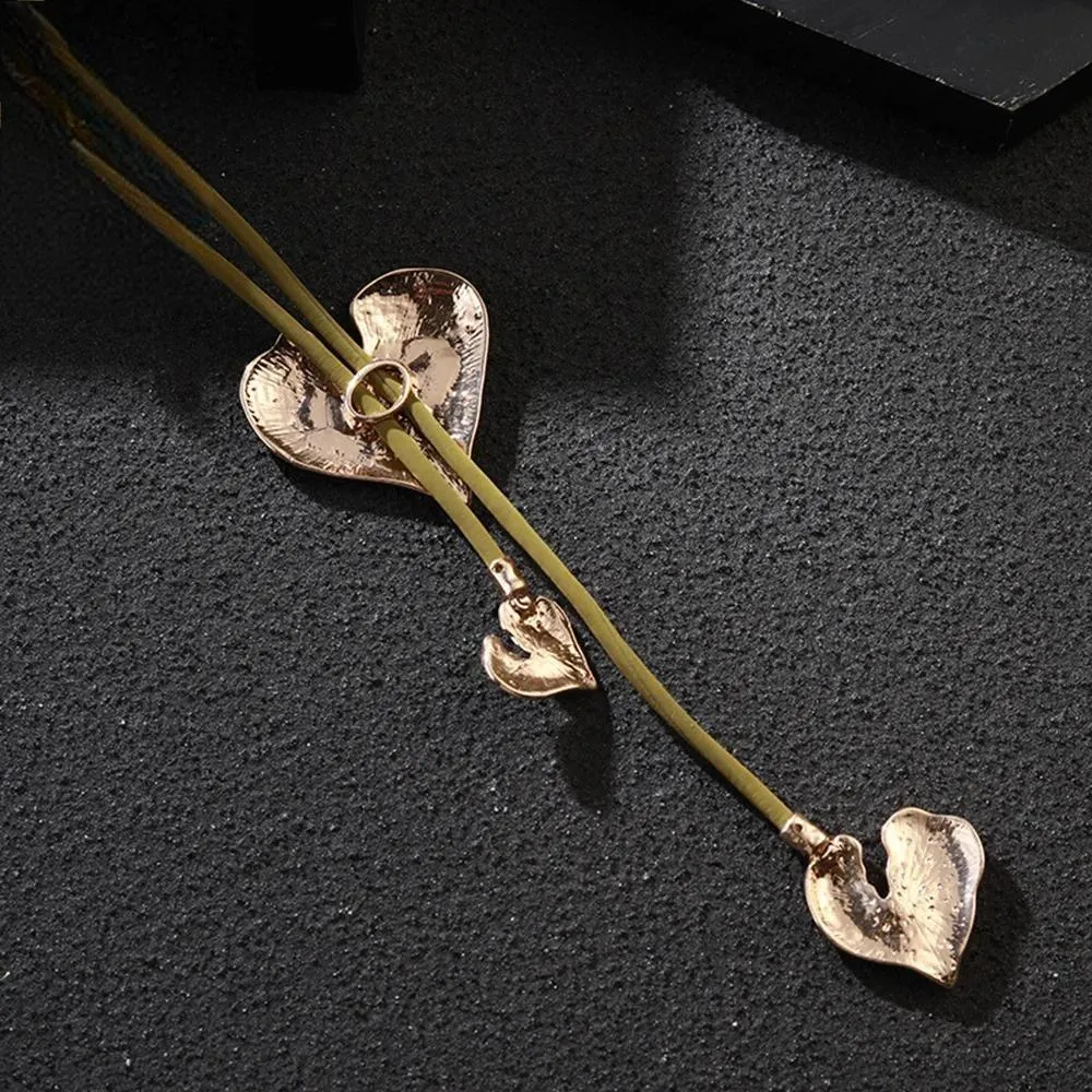 Fashion Necklace for Women Gothic Long Chains Heart Jewelry Suspension Pendants