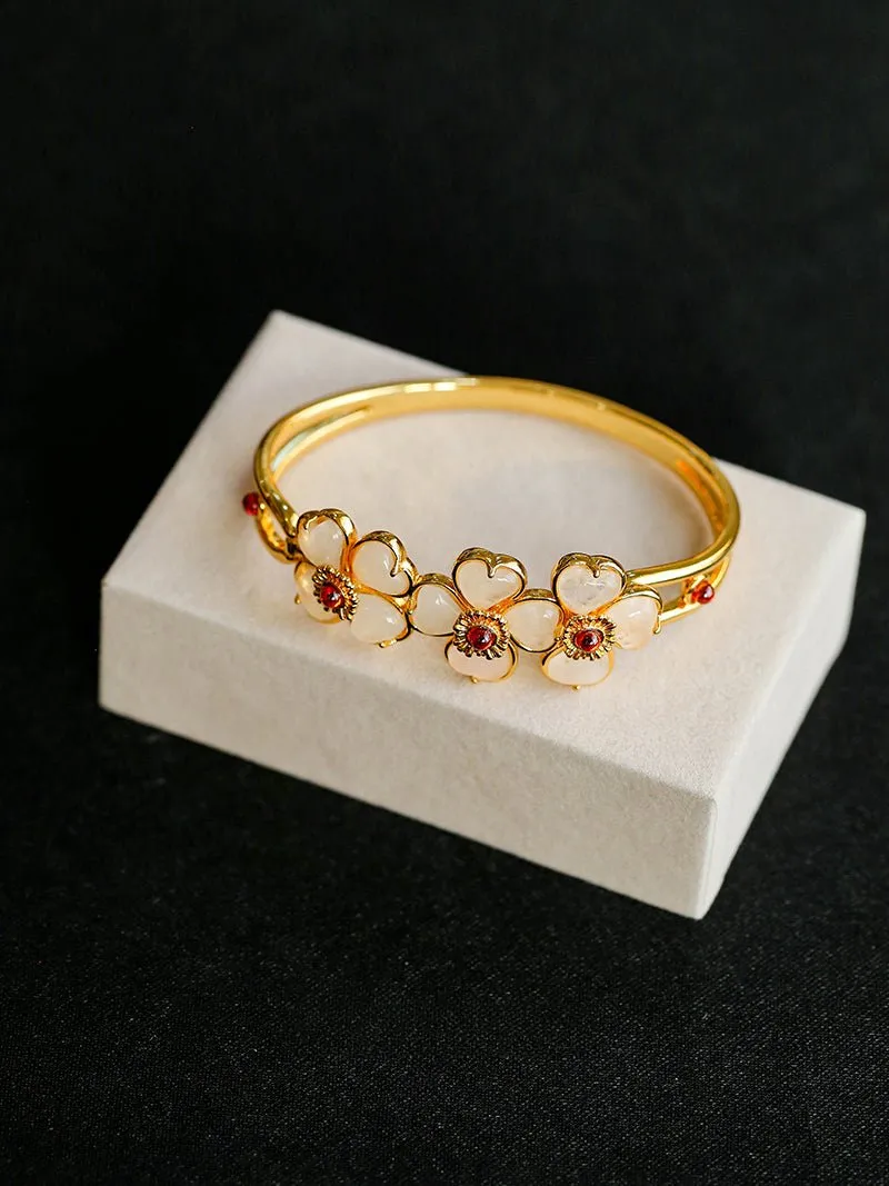 Four-leaf Clover Bangle Bracelets With White Crystal