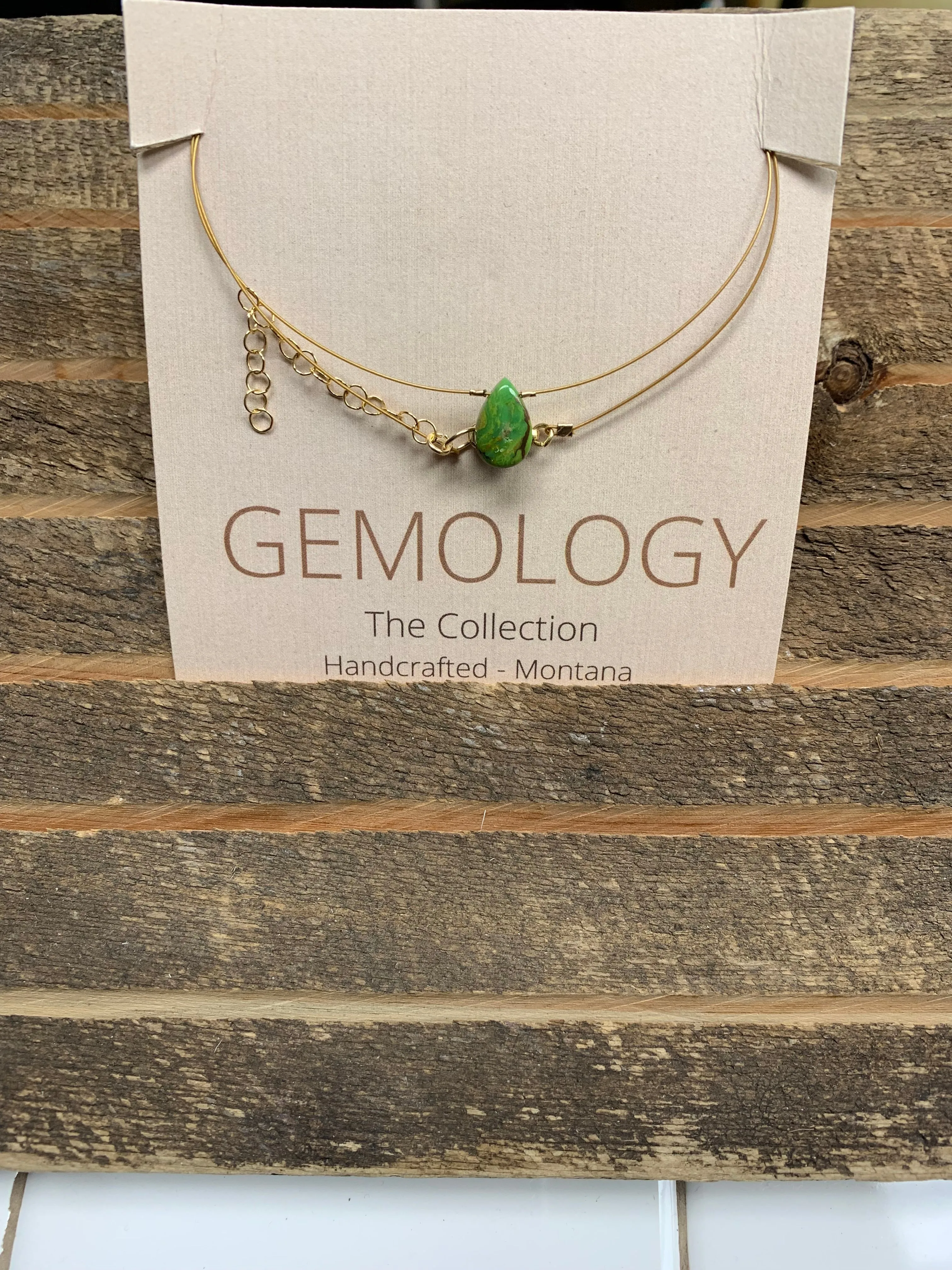 GEM NECKLACE