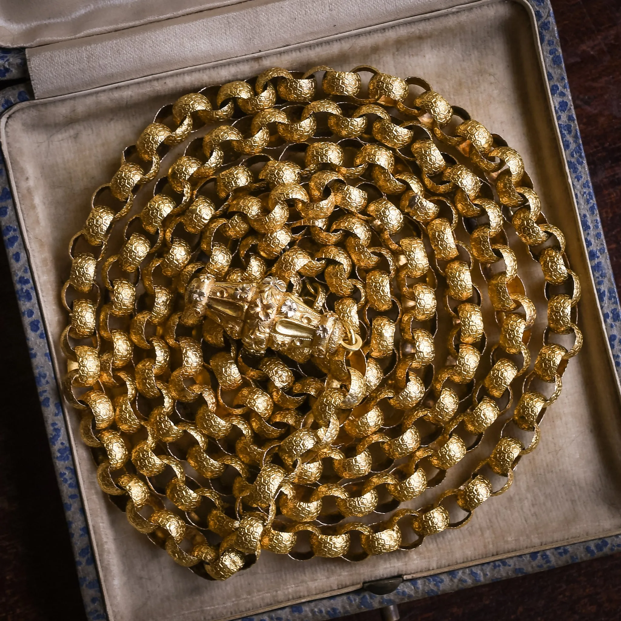 Georgian 15k Gold Star Link Guard Chain, 44"