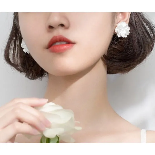 Giant Milk White Flower Earrings-SS049