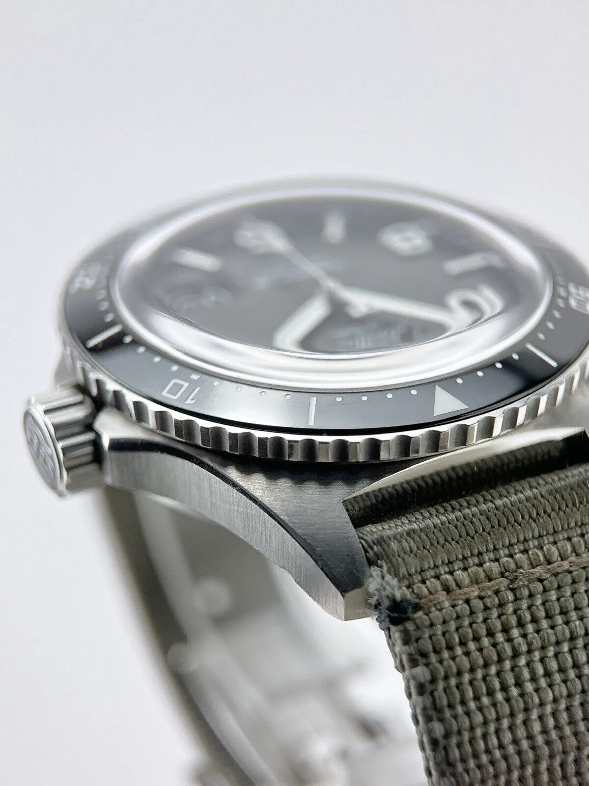 Glashutte SeaQ Panoramadatum Ref-1-36-13-01-80-08 Auto 43mm Black Dial
