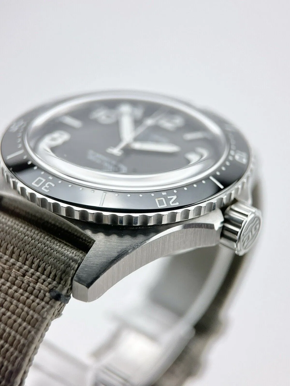 Glashutte SeaQ Panoramadatum Ref-1-36-13-01-80-08 Auto 43mm Black Dial