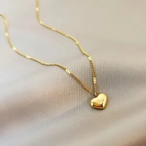 Gold-color Necklace Ms Simple Fashion Peach Heart Engraved Love Collarbone Chain Holiday Gifts