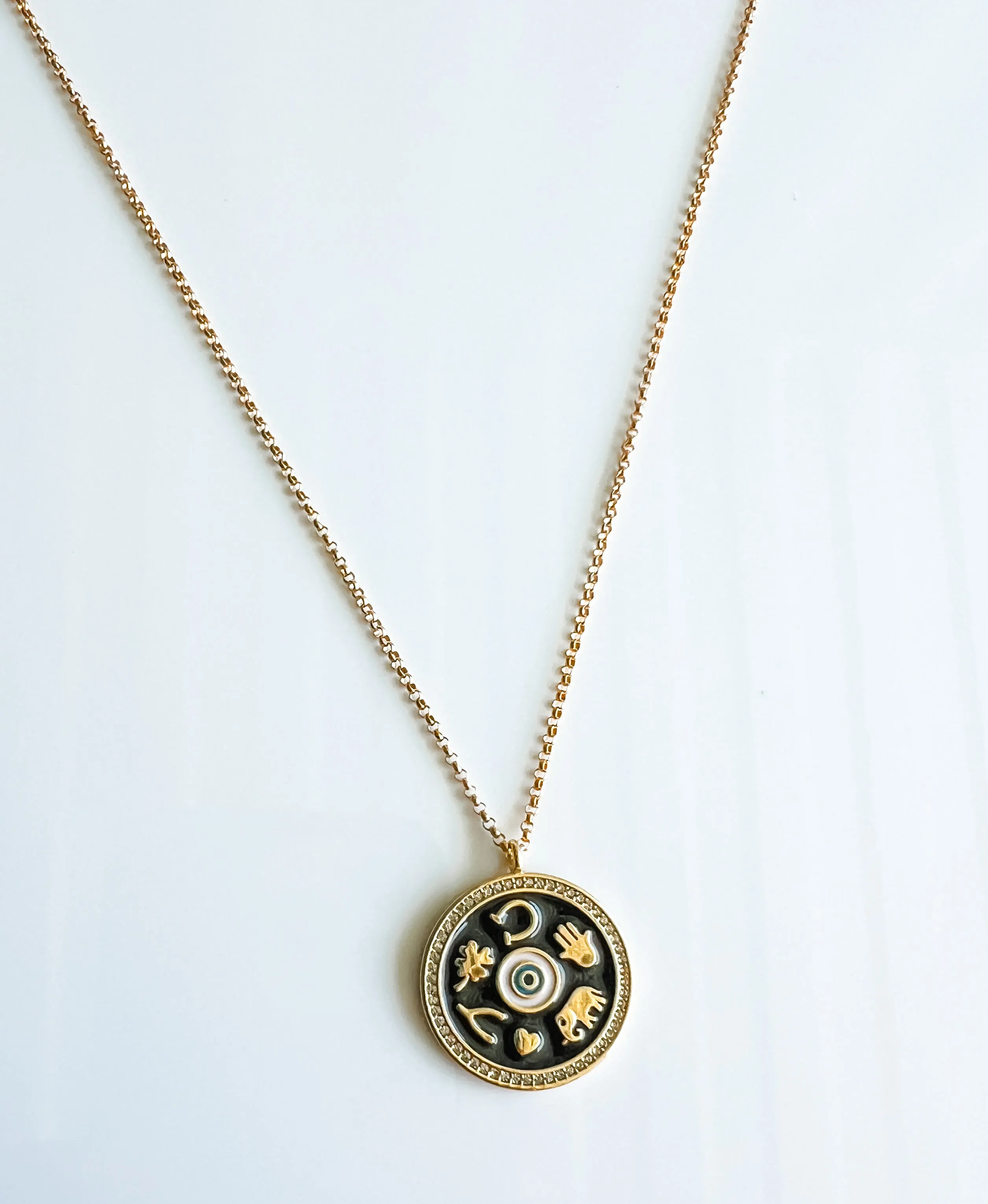 Good fortune charm necklace