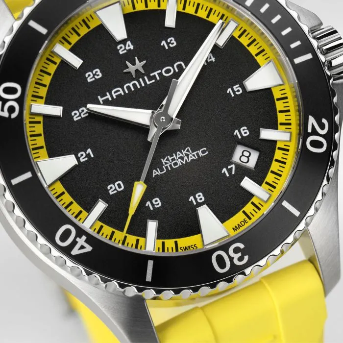 Hamilton Dress the Khaki Navy Scuba Auto in Summer Yellow H82395332
