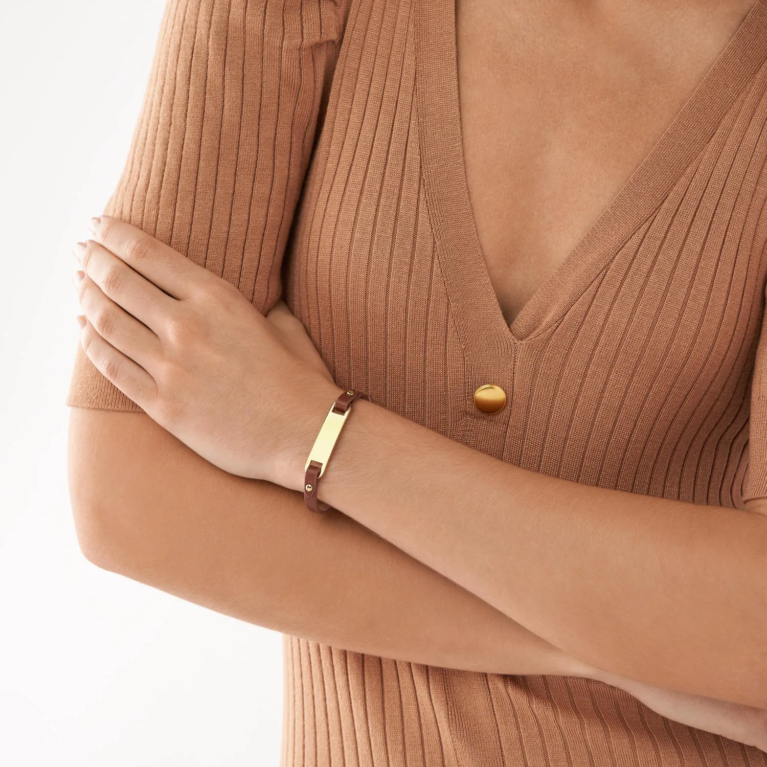 Heritage Plaque Brown Leather Strap Bracelet
