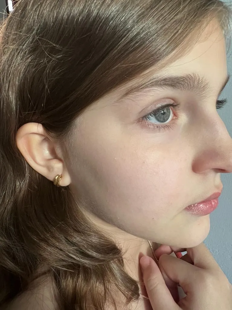 Huggies - toddlers earrings - Sofía Collection