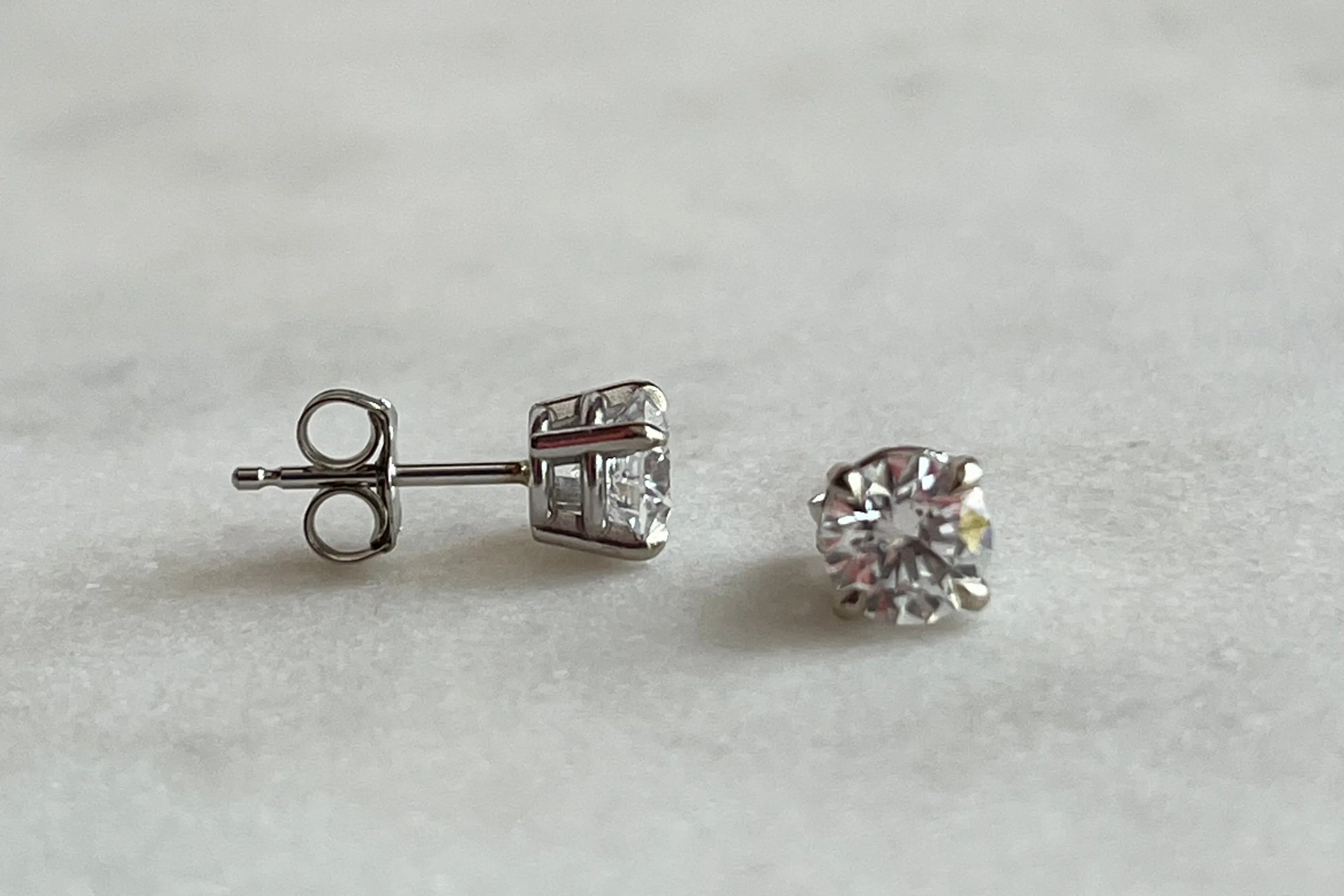Lab-Grown 0.50tcw. Round Cut Diamond Studs