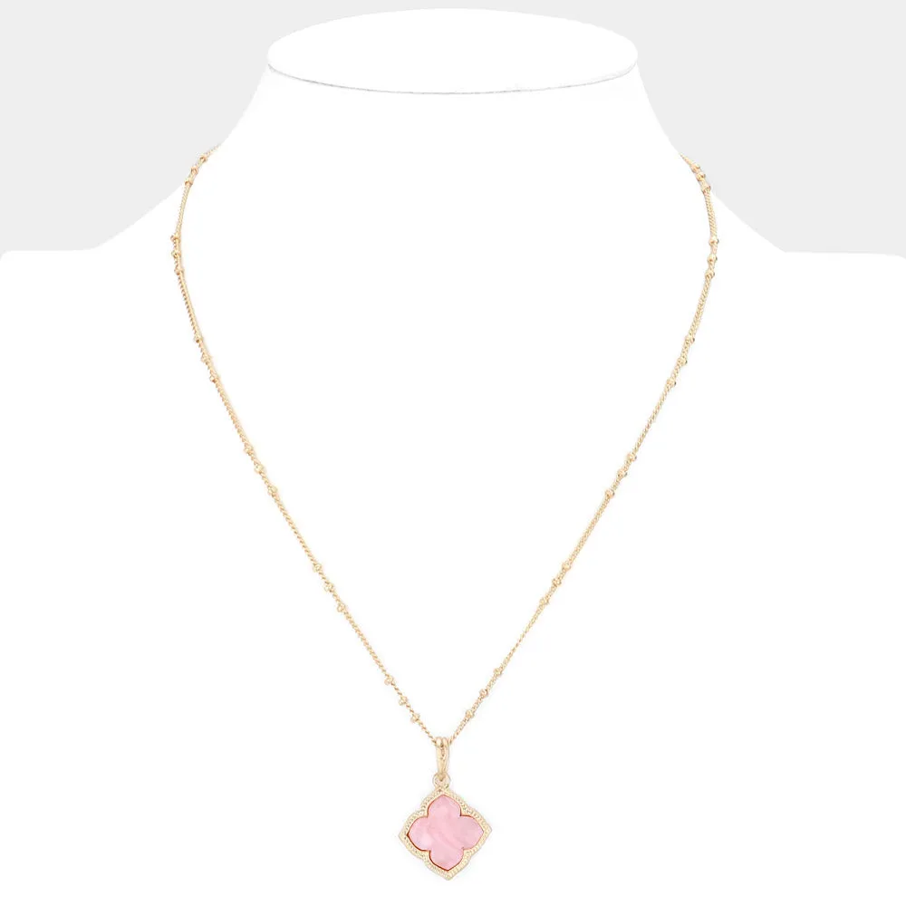 Lee Necklaces