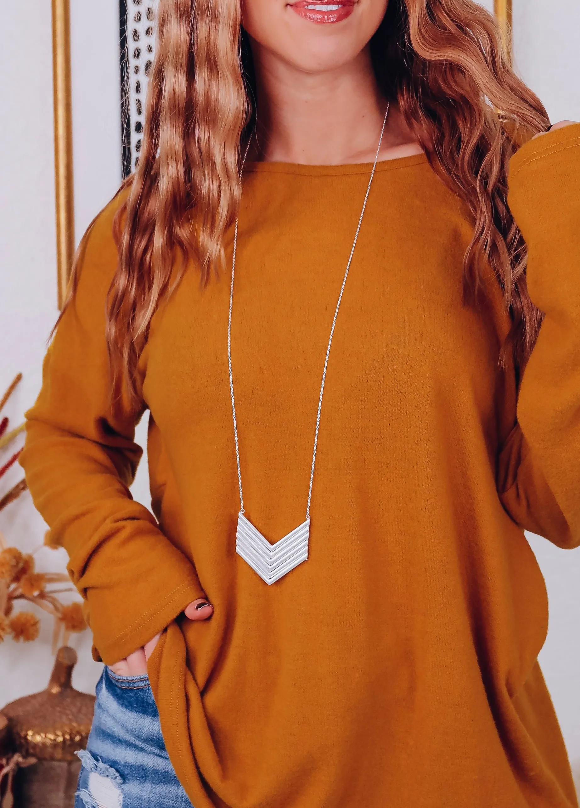 Medal Arrow Long Pendant Necklace - Silver