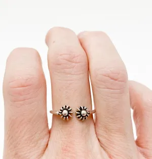 Mini Daisy Ring