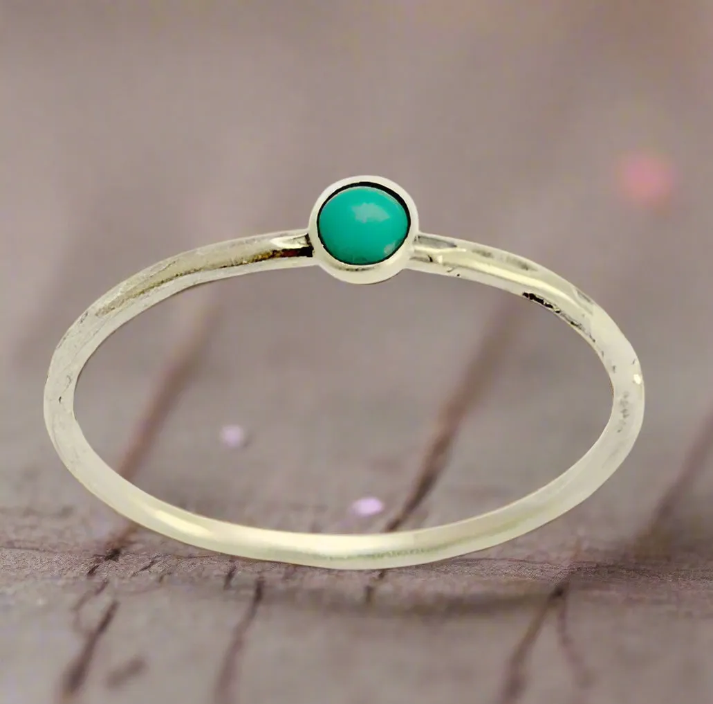 Minimalist Hammered Band - Smile.
