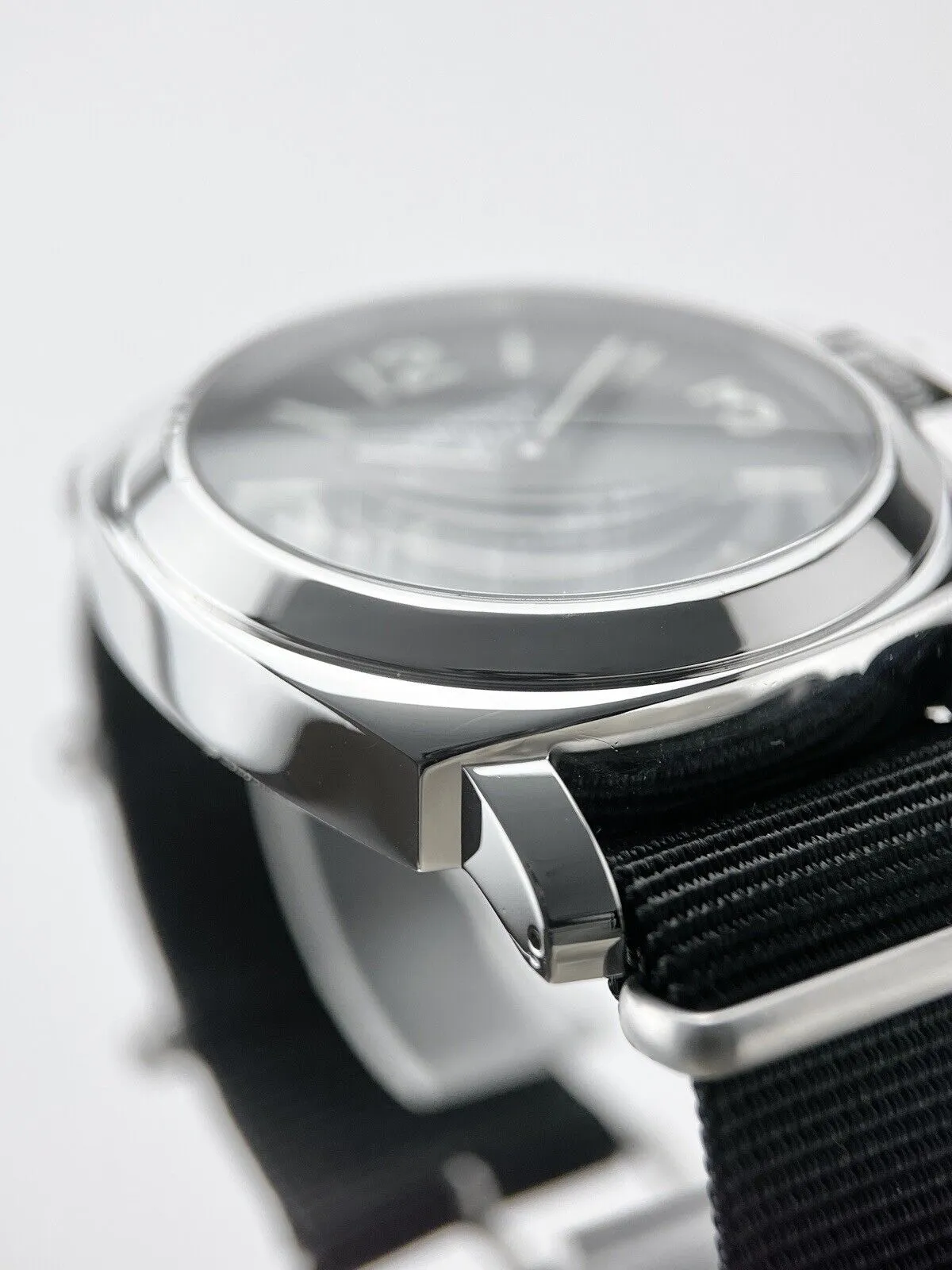 Panerai Luminor Base Logo 44mm Steel Mens Watch PAM01005 Manual Wind