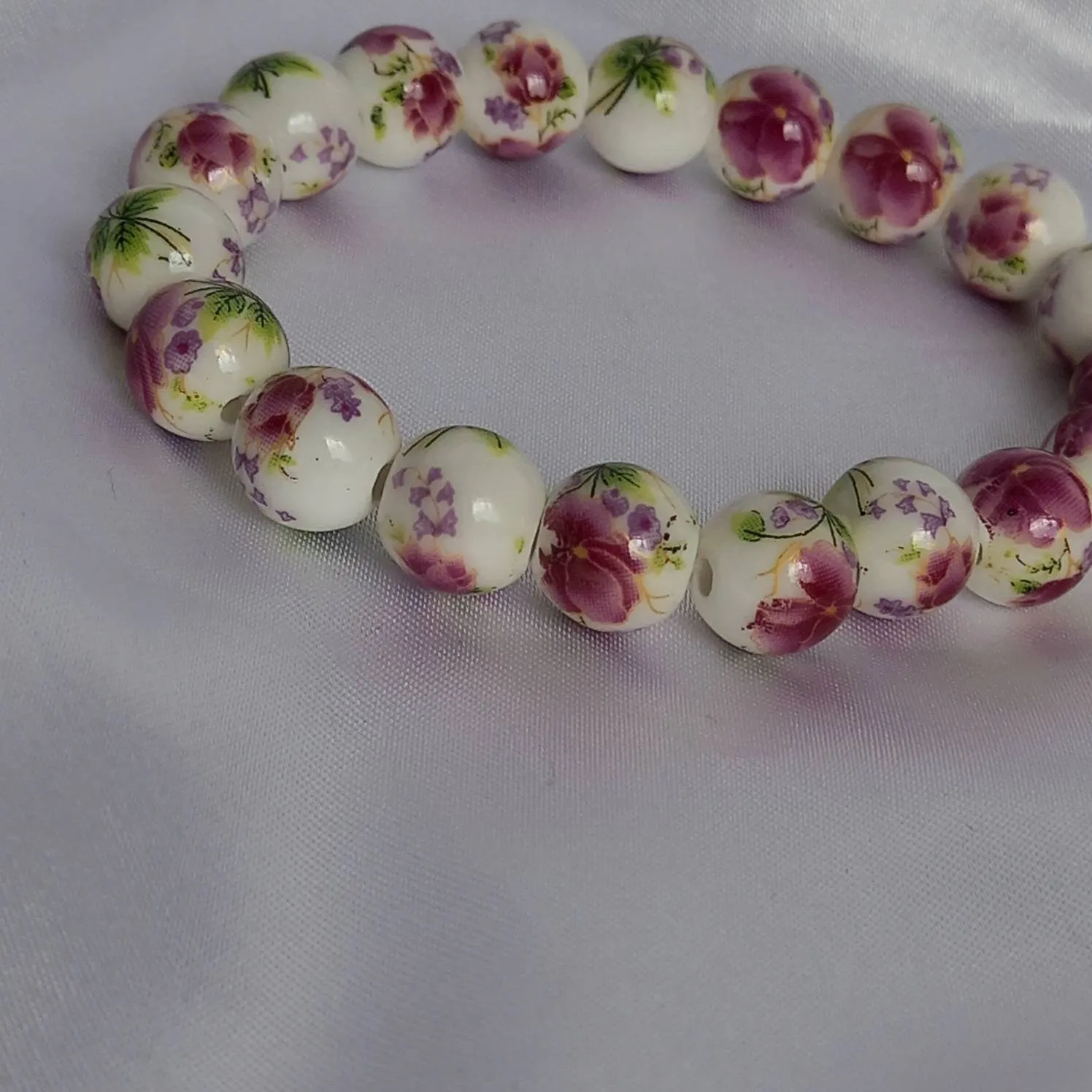 Pink Flower Bead Bracelets - Bead Jewellery In The UK,Bead Bracelets In The UK,Flower Bracelet,Pink Bracelet,Pink Flower Beaded Bracelets
