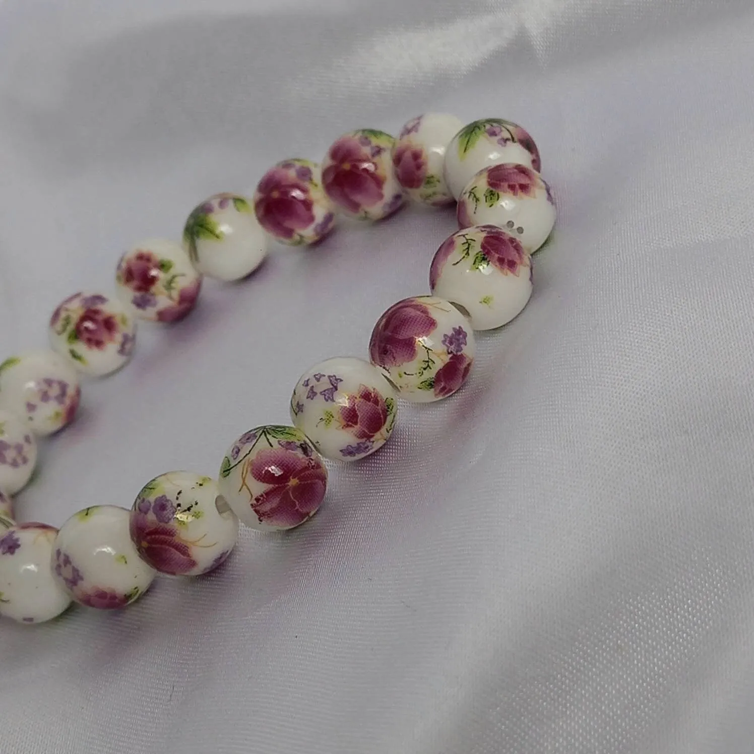 Pink Flower Bead Bracelets - Bead Jewellery In The UK,Bead Bracelets In The UK,Flower Bracelet,Pink Bracelet,Pink Flower Beaded Bracelets