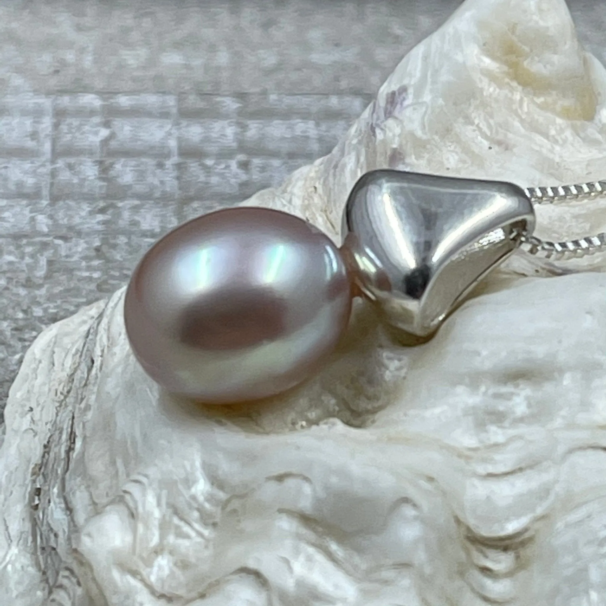 Pink Pearl Waterdrop Necklace