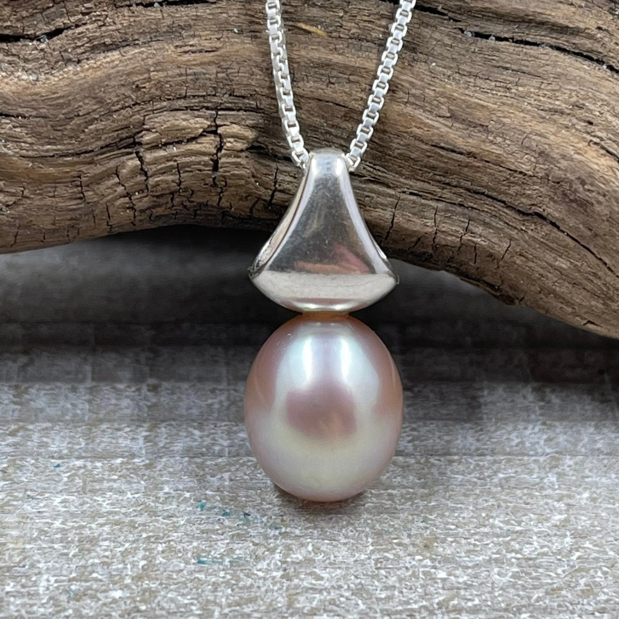 Pink Pearl Waterdrop Necklace
