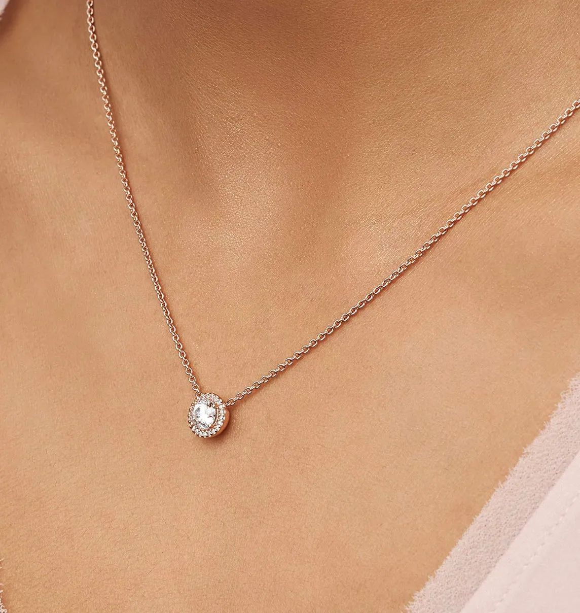 Round halo Necklace