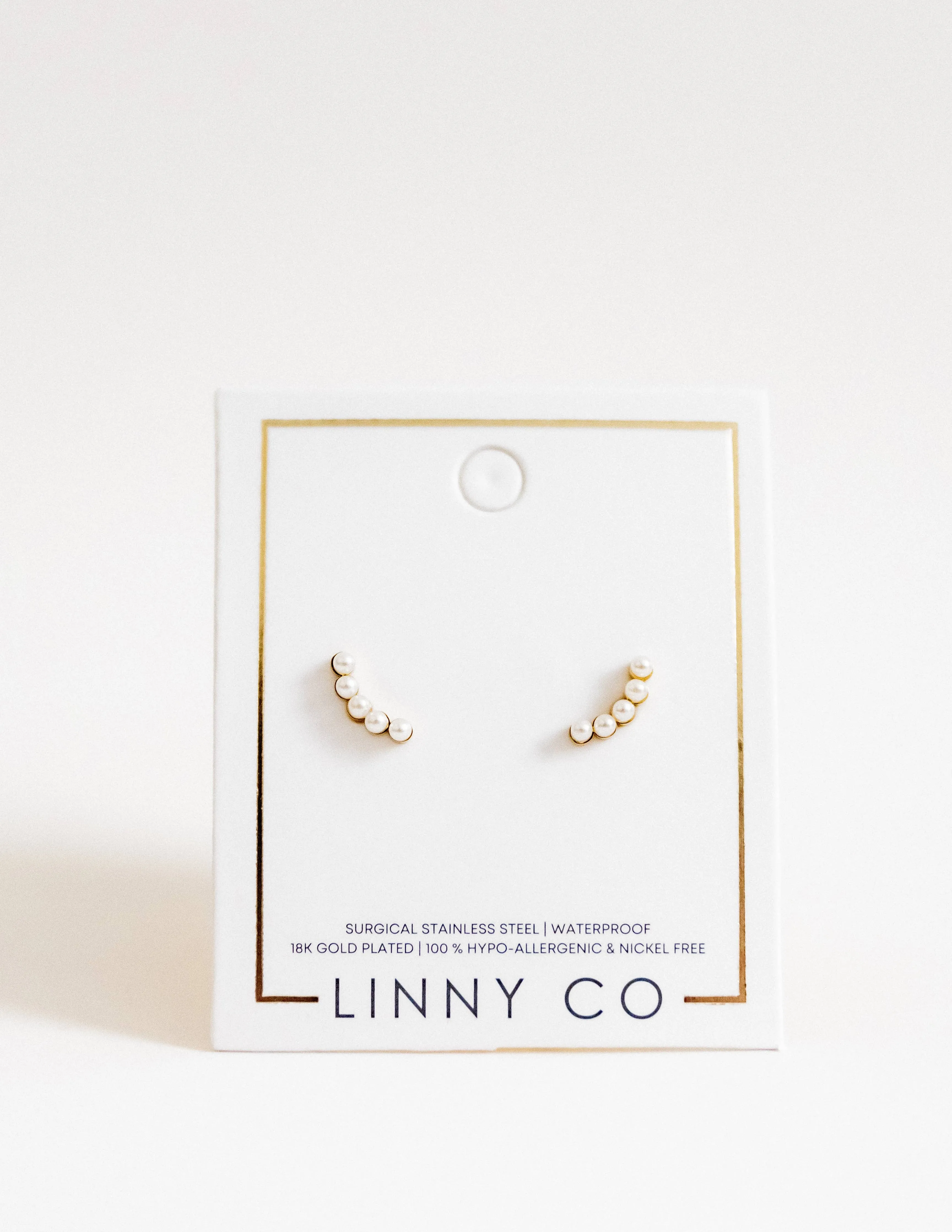Screwback Stud Pearl Earrings